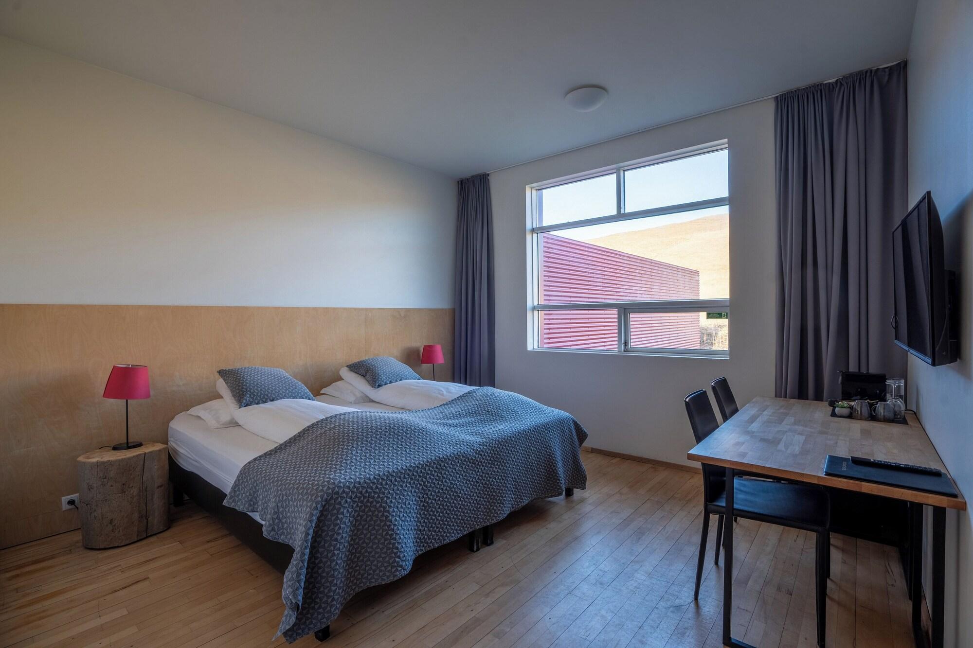 Volcano Hotel by null