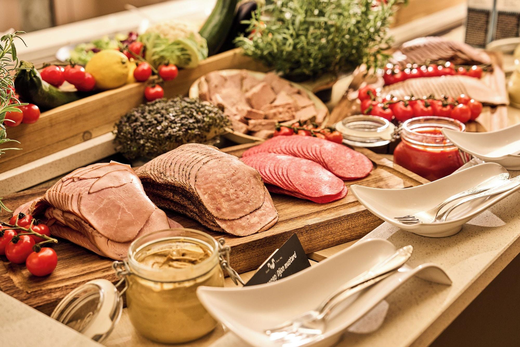 Hotel Ullensvang by null