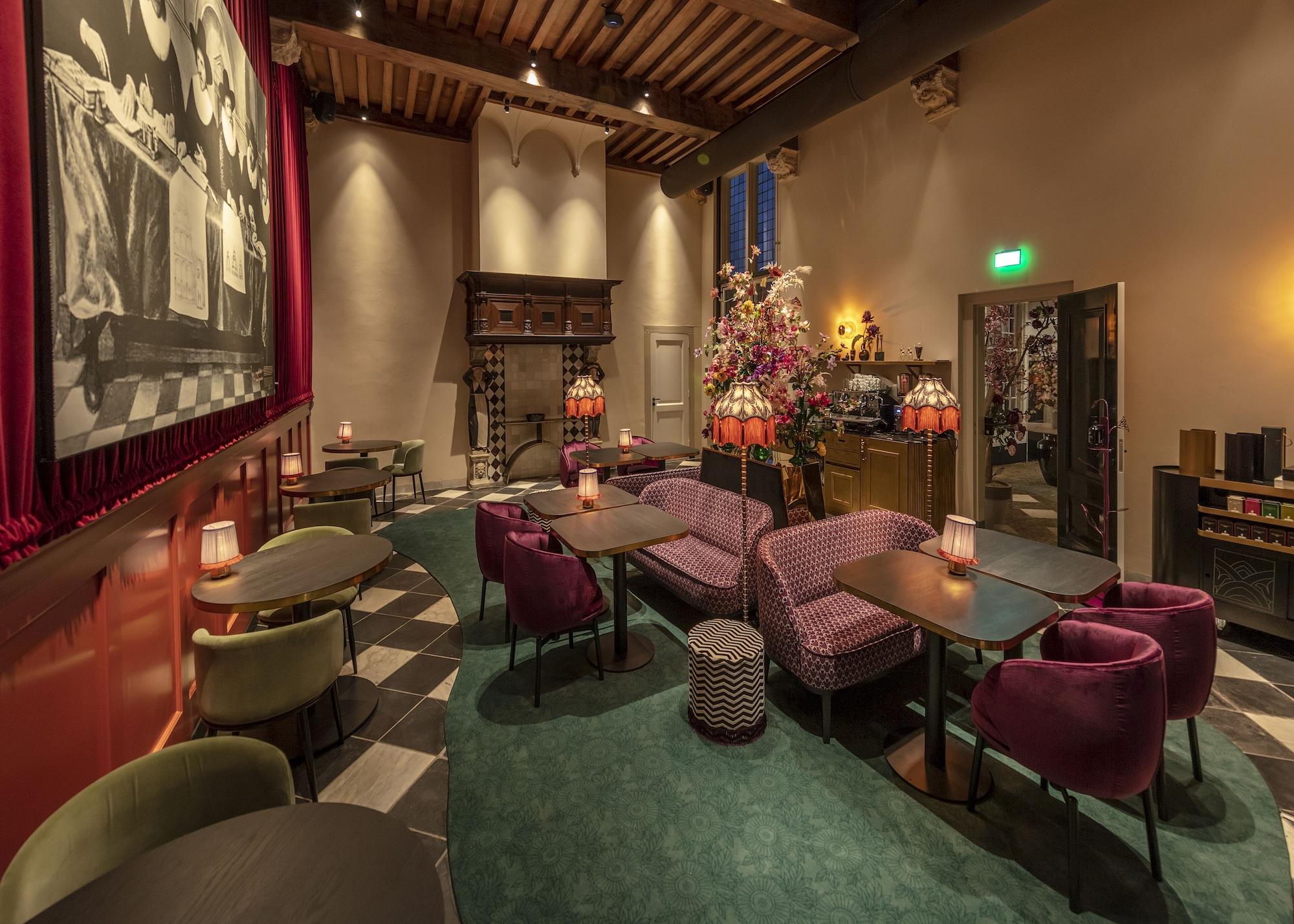 Relais & Châteaux Weeshuis Gouda by null