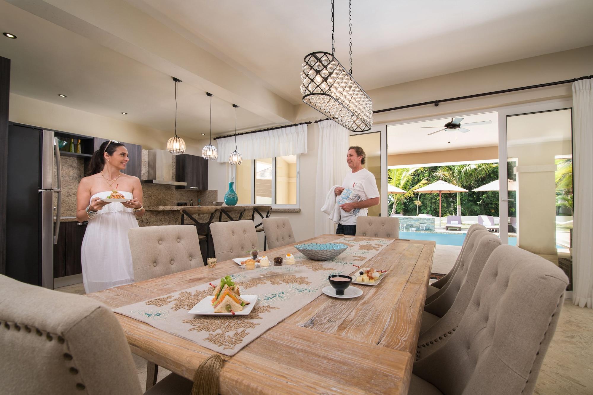 Crown Villas 5 bdrm