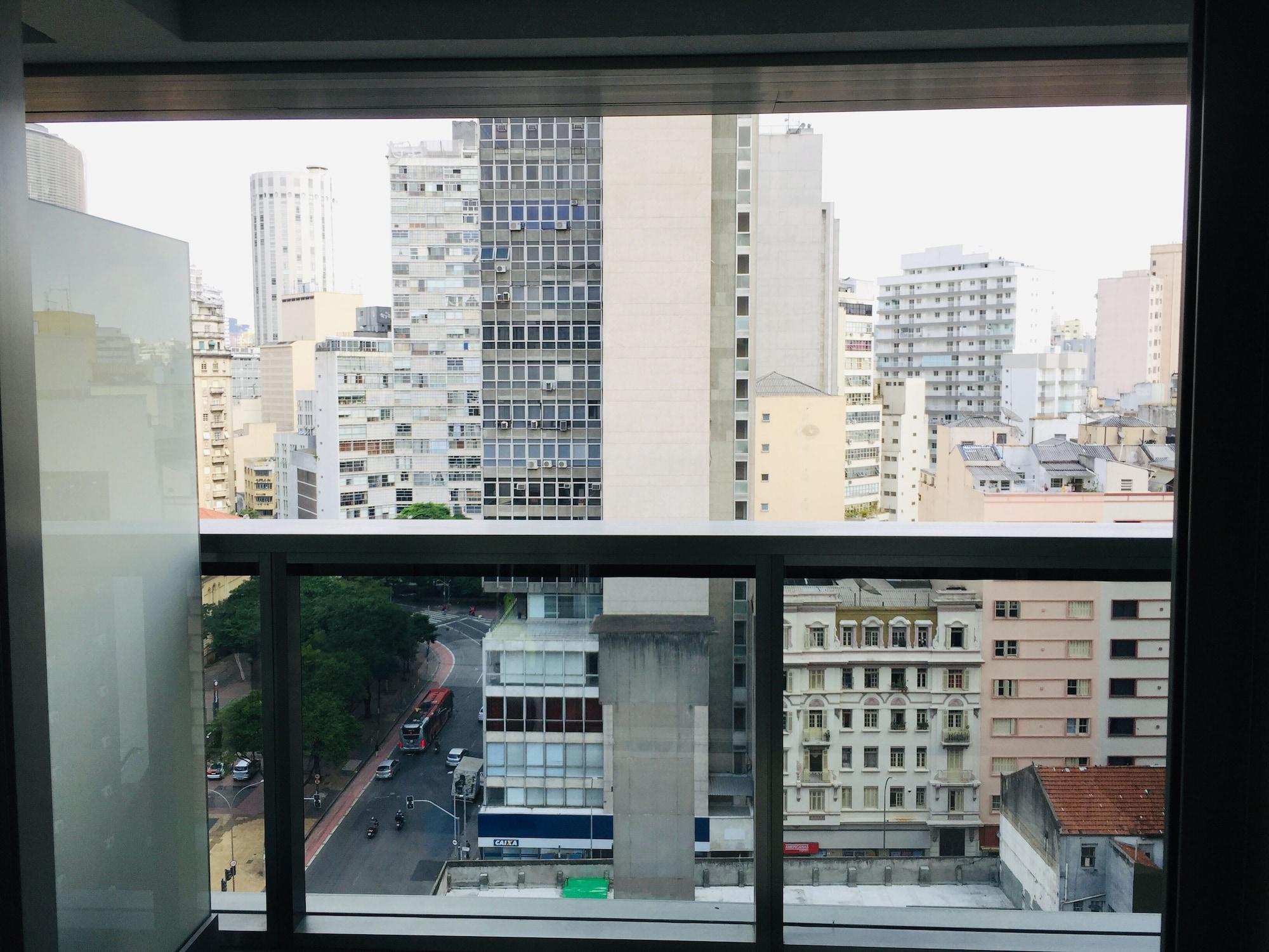 Downtown Republica Akile