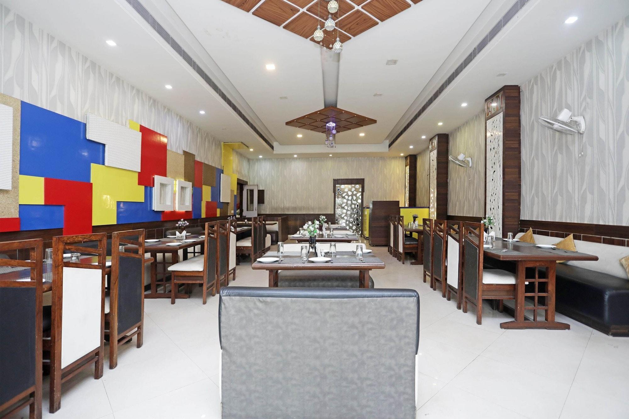 Oyo 5183 Hotel Subhadra Residency