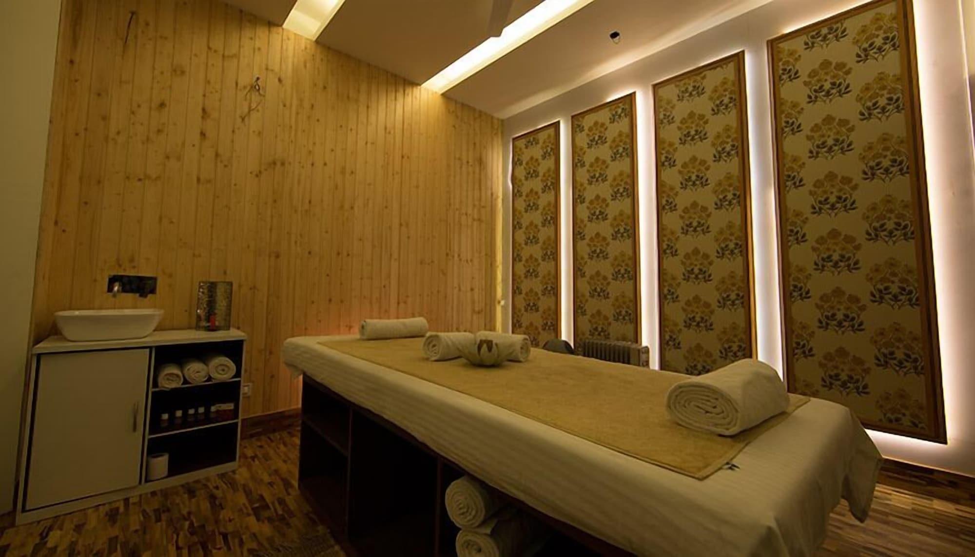 Shaheen Bagh A Luxury Resort Spa