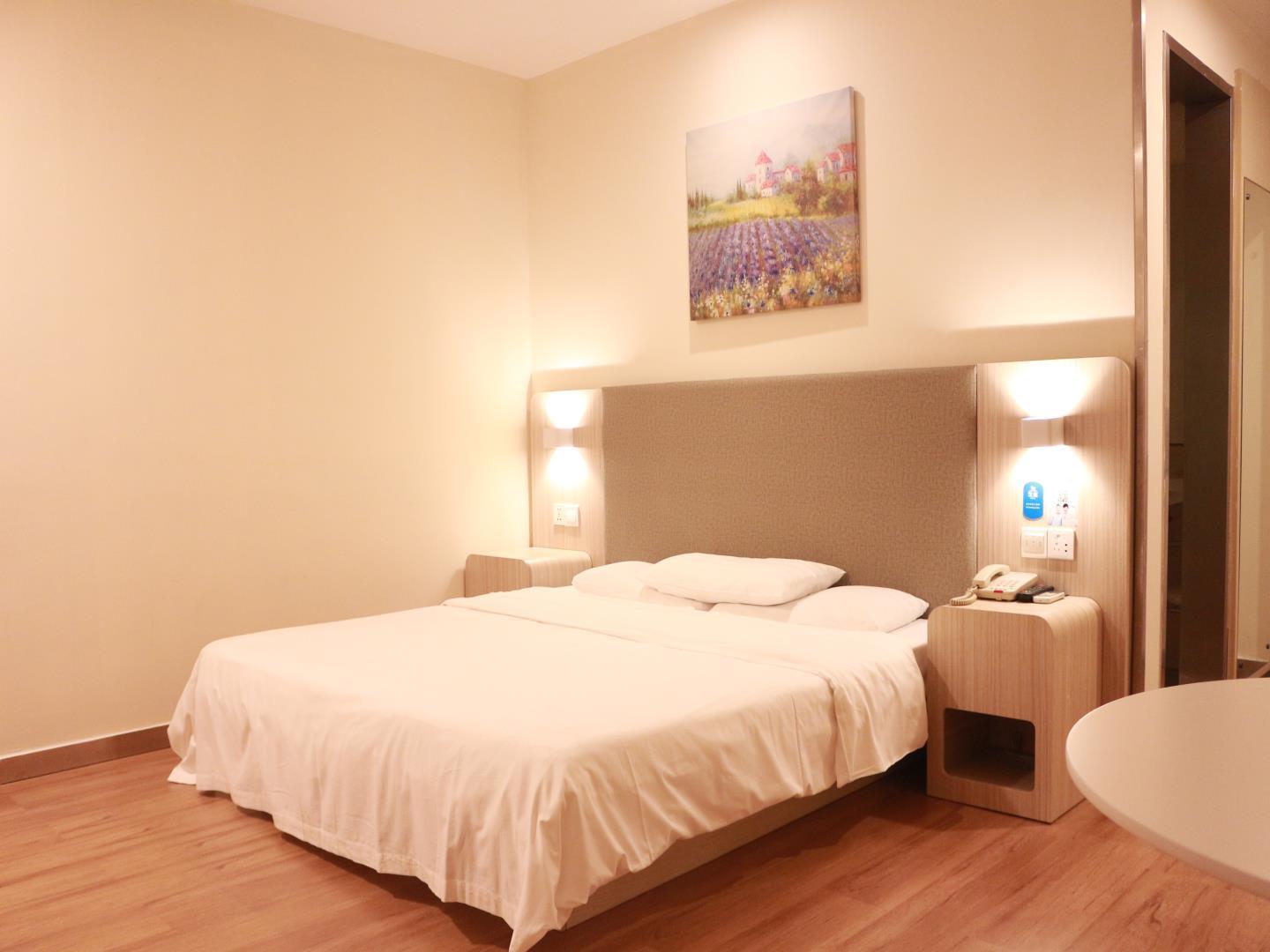 Hanting Hotel Ningbo East Baizhang Road