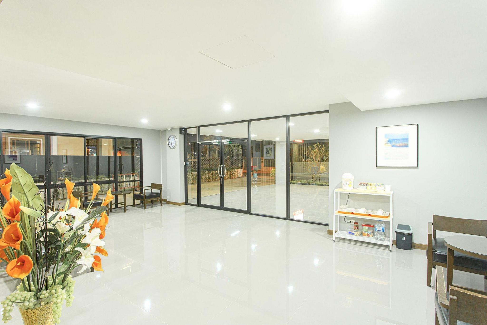 Exterior & Views, Chanapat Apartment, Muang Chiang Mai