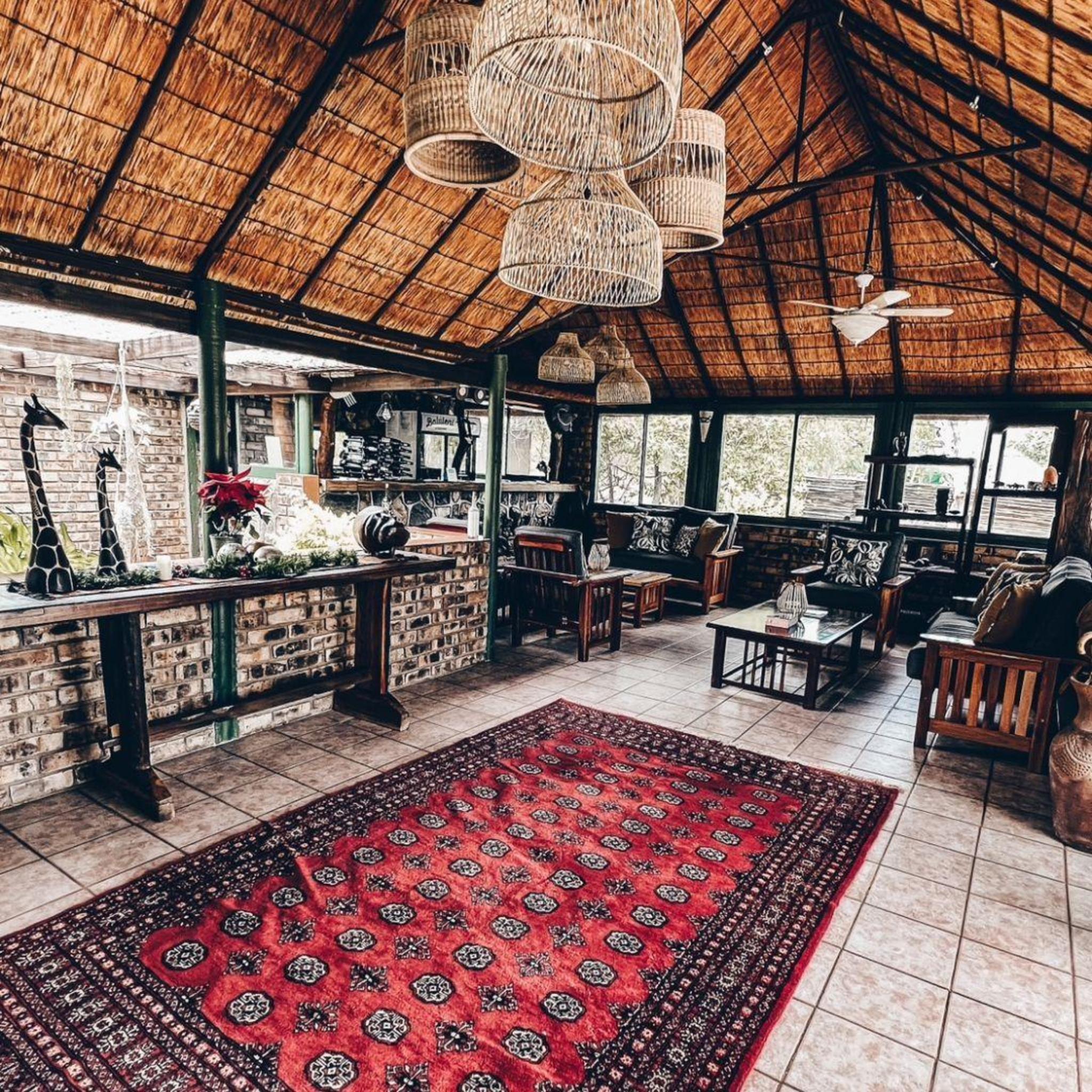 Baluleni Safari Lodge