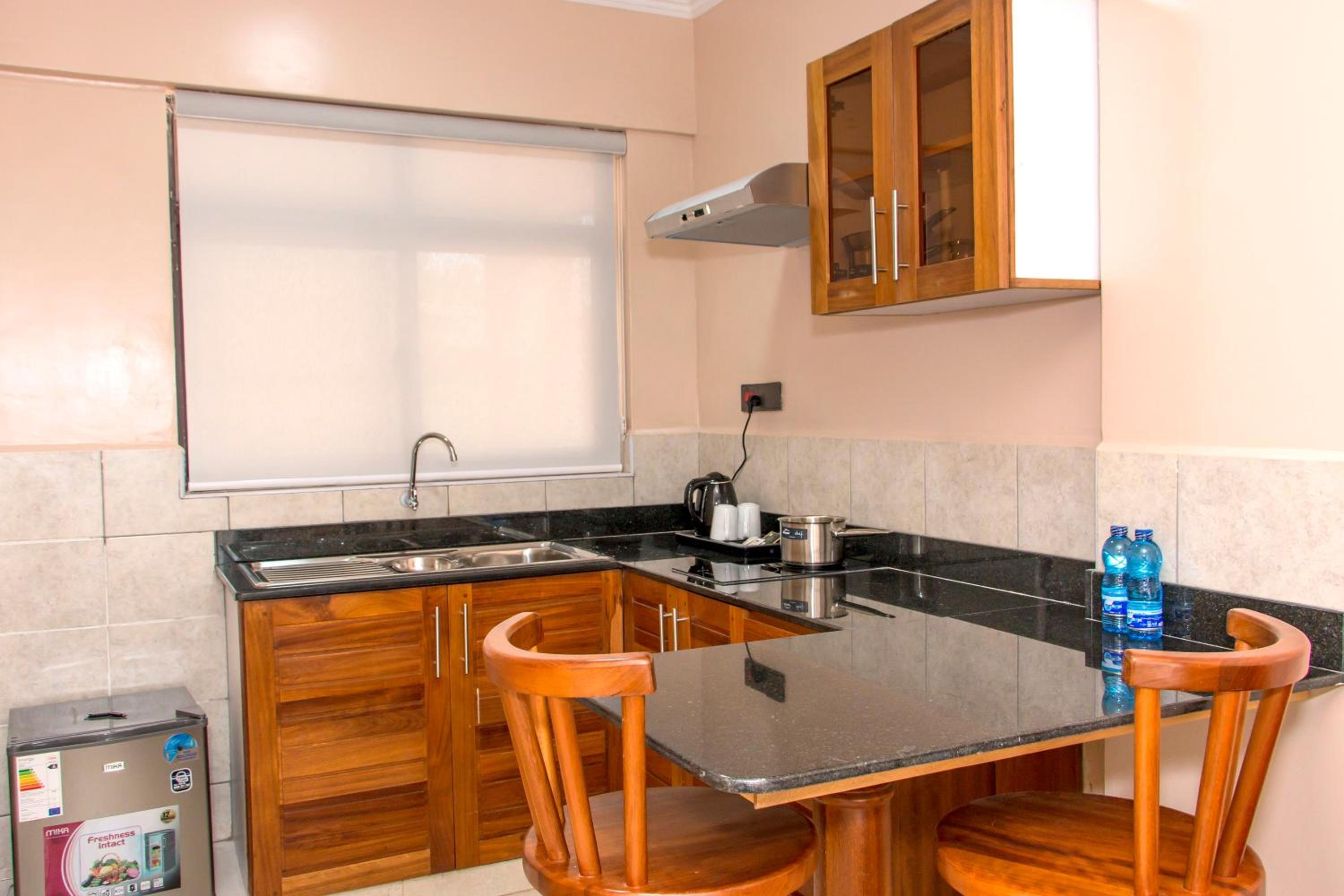 Hotel Comster Mtwapa