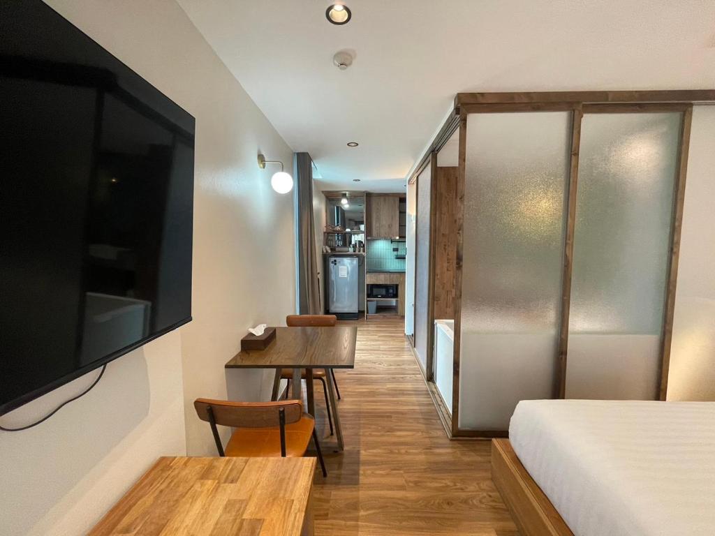 Karaarom Hotel by null