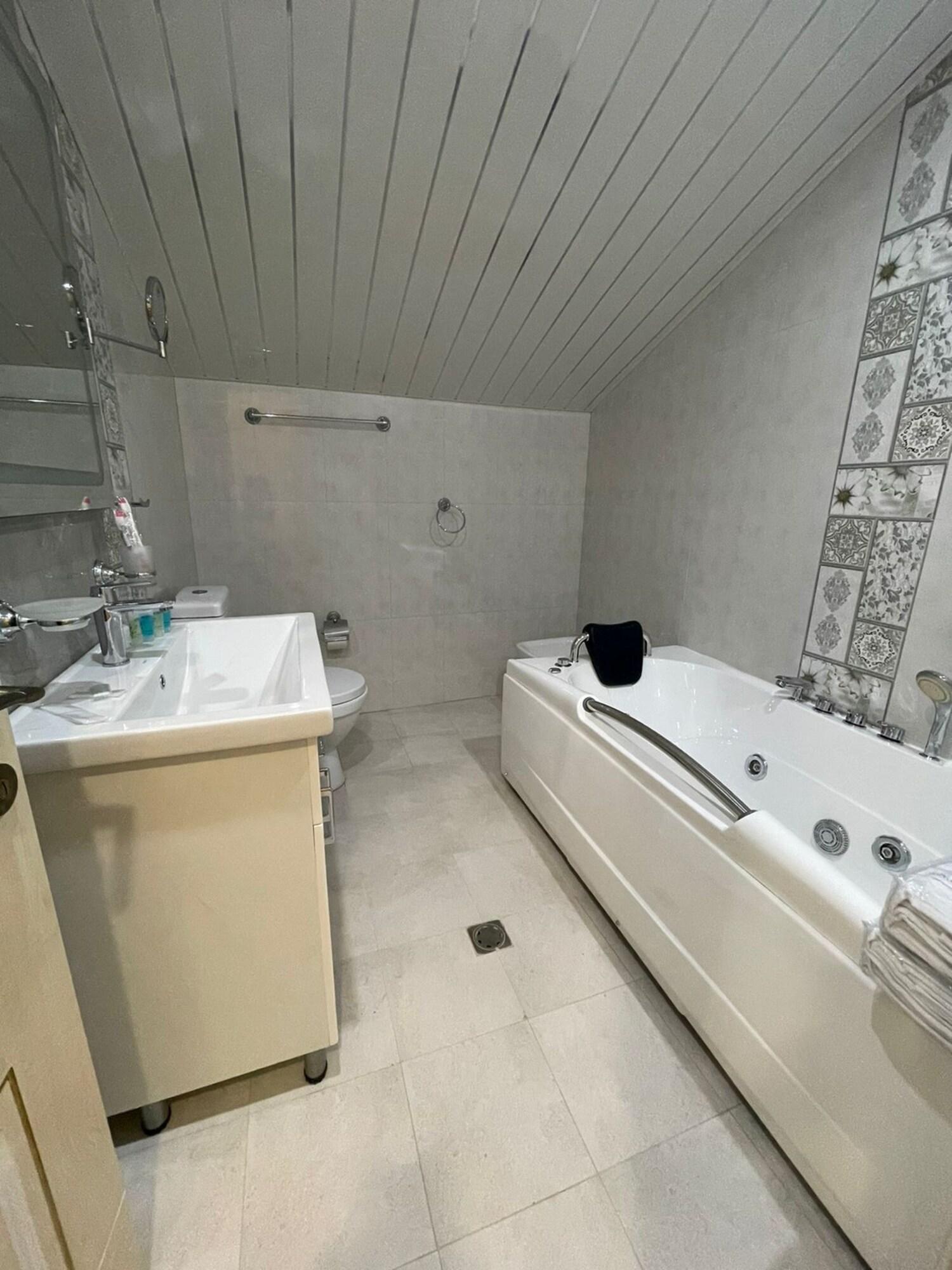 Anga Yerevan Hotel
