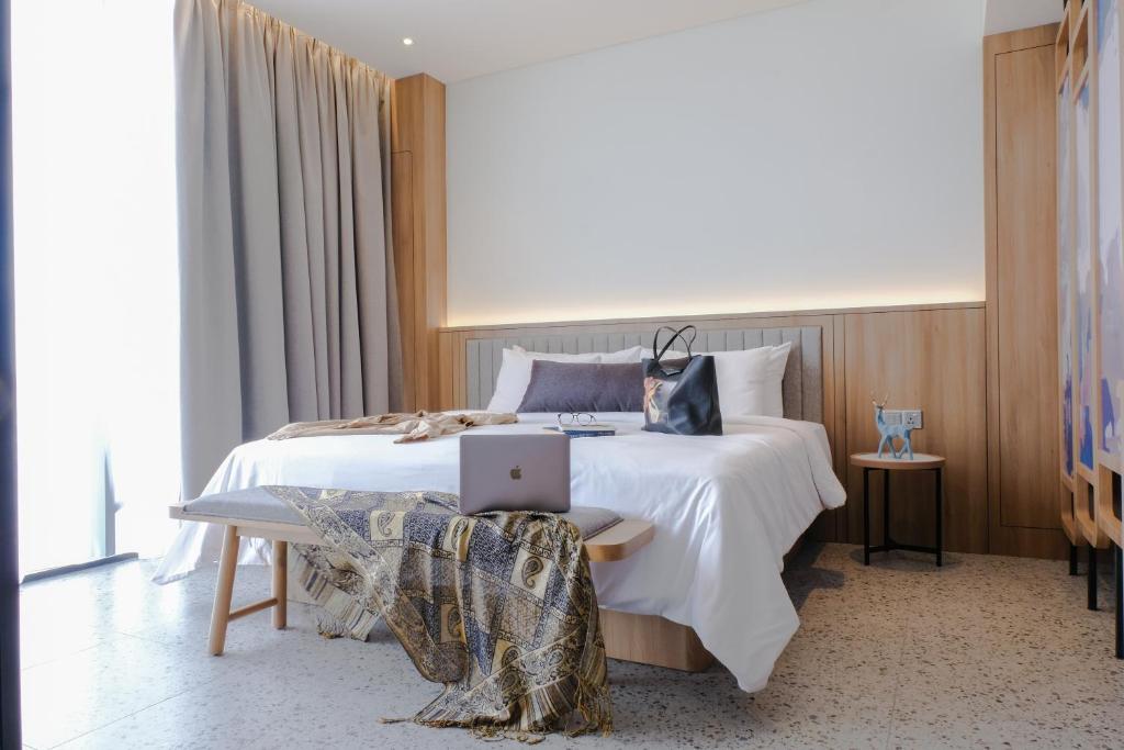 ARTOTEL Batam