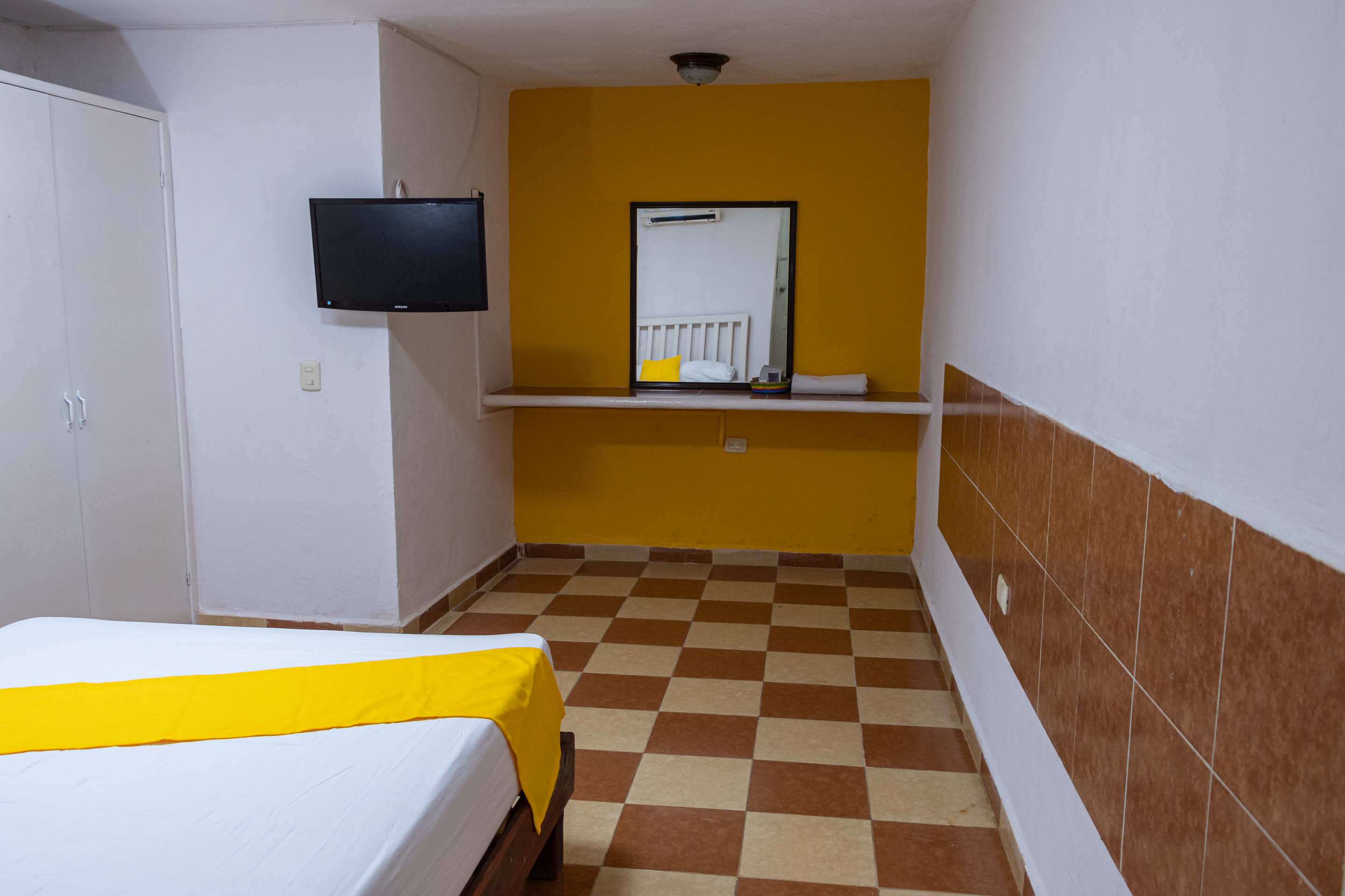 OYO Hotel Marías,Aeropuerto Internacional de