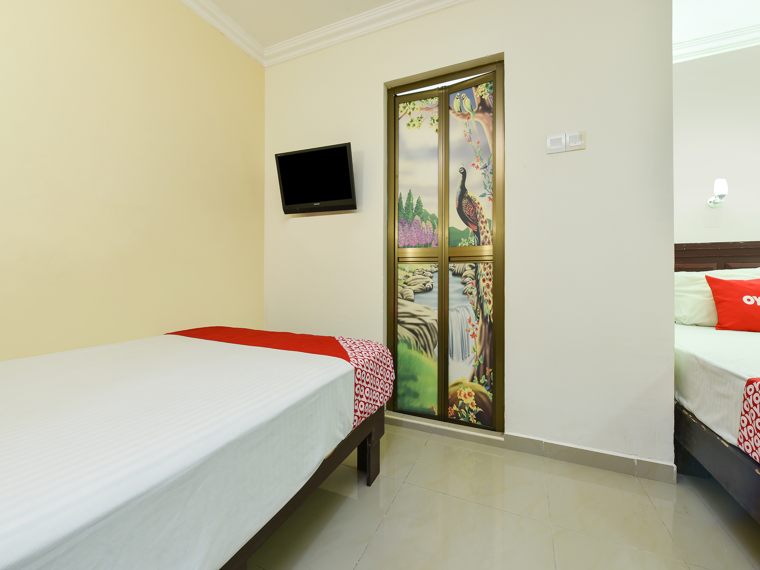 OYO 90562 J Hotel PJ