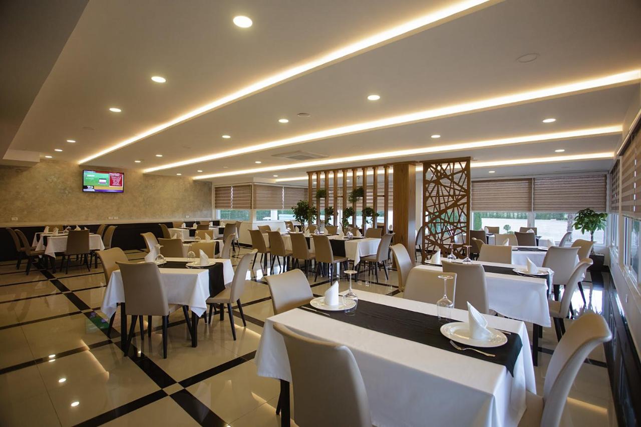 Hotel Exalco-al