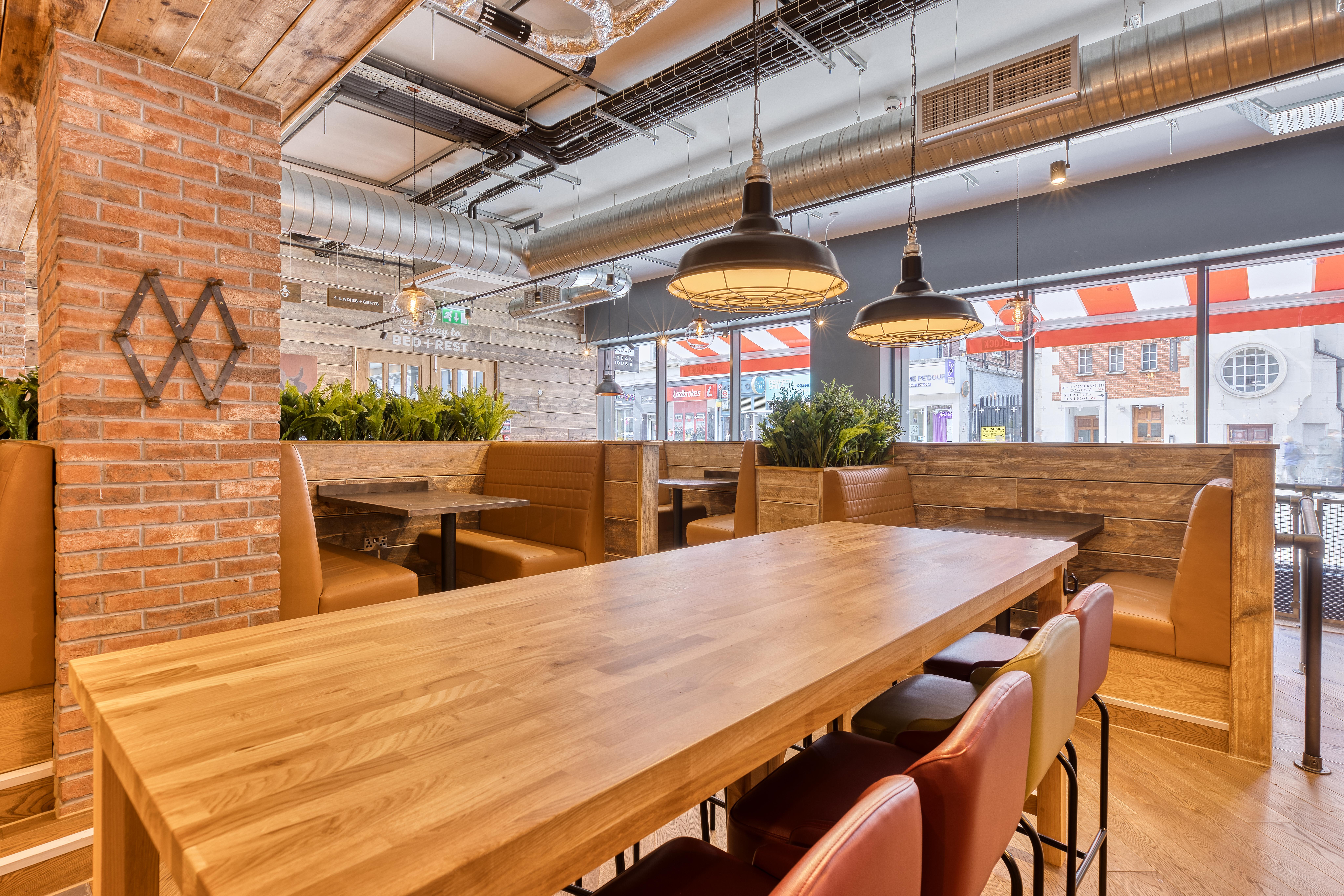 Premier Inn London Hammersmith Shepherds Bush Rd