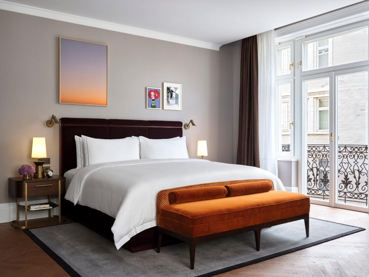 Rosewood Vienna by null