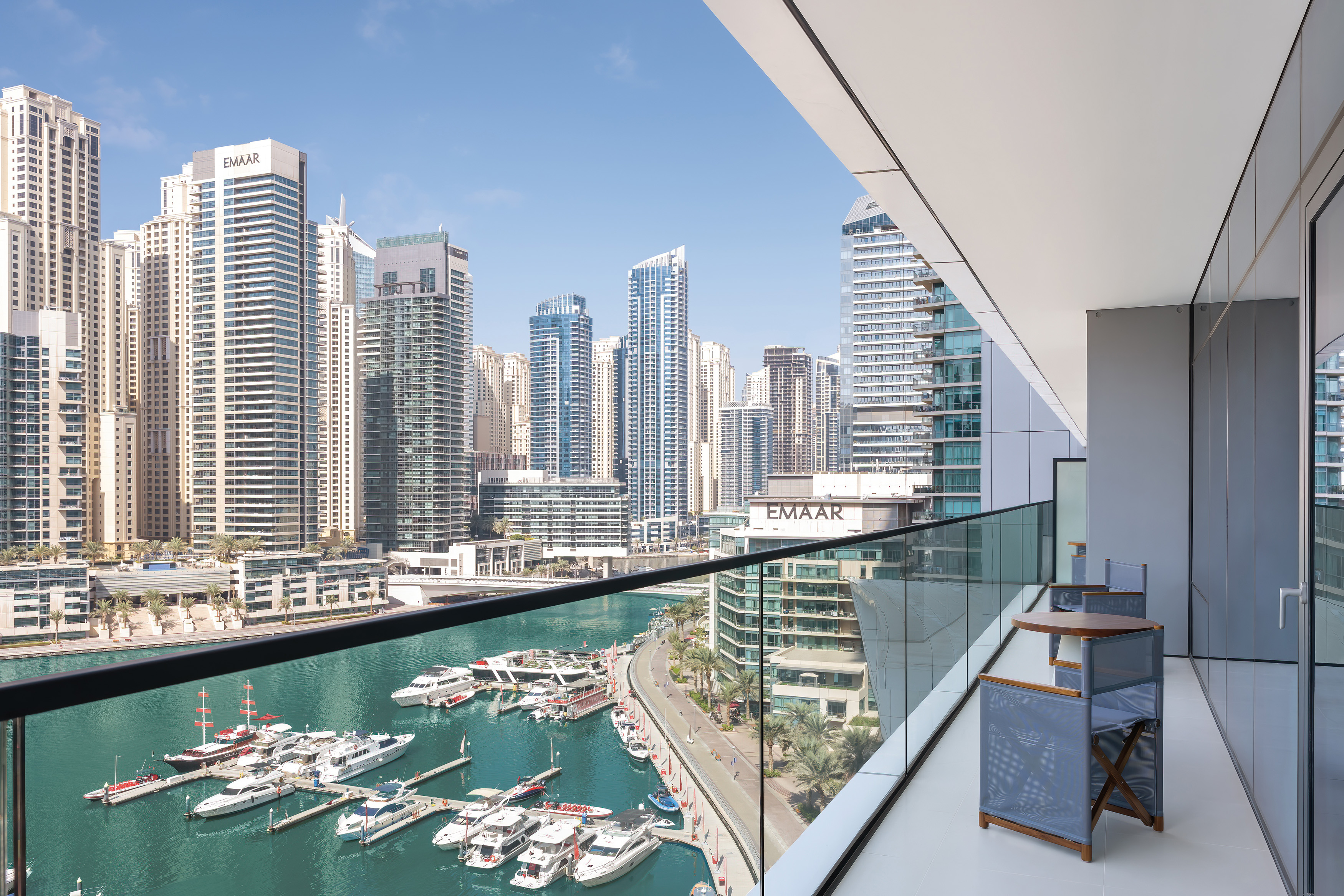 Vida Dubai Marina & Yacht Club image