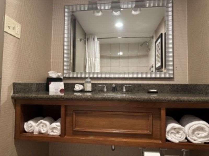 Grand Resort Hotel - Mt Laurel - Philadelphia