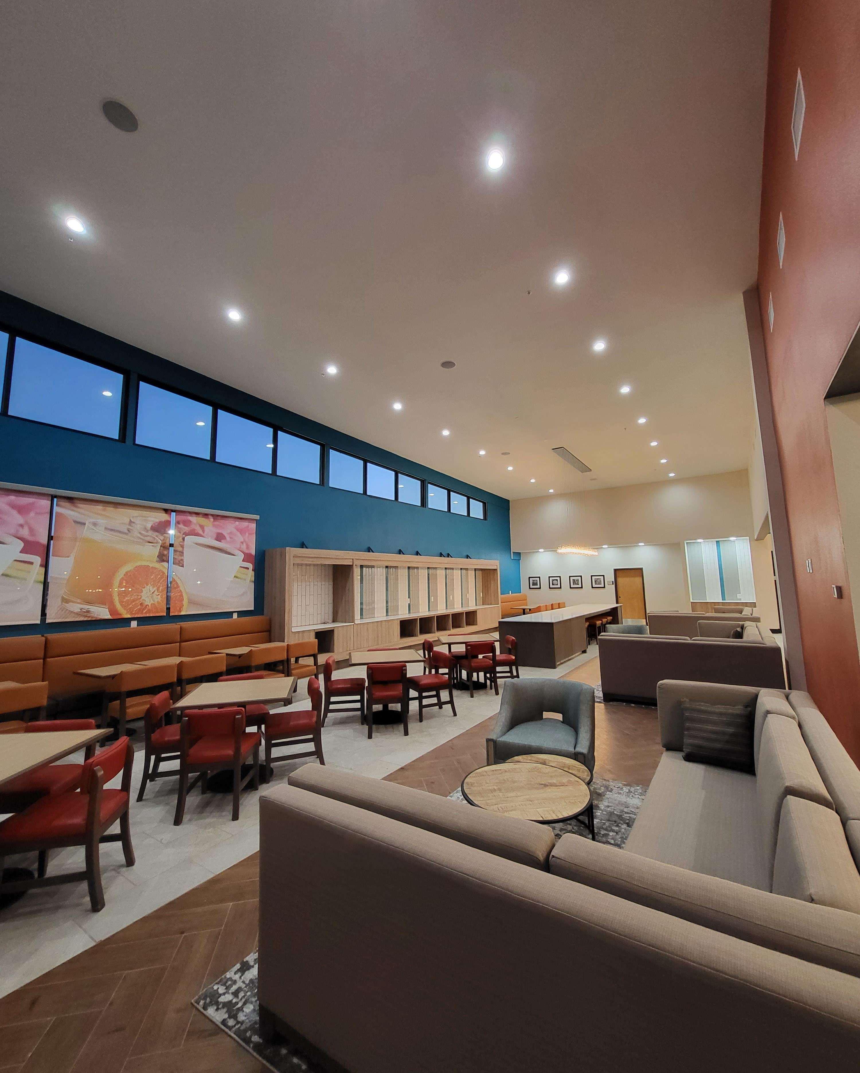 Bw Plus Executive Residency Carlsbad Hotel