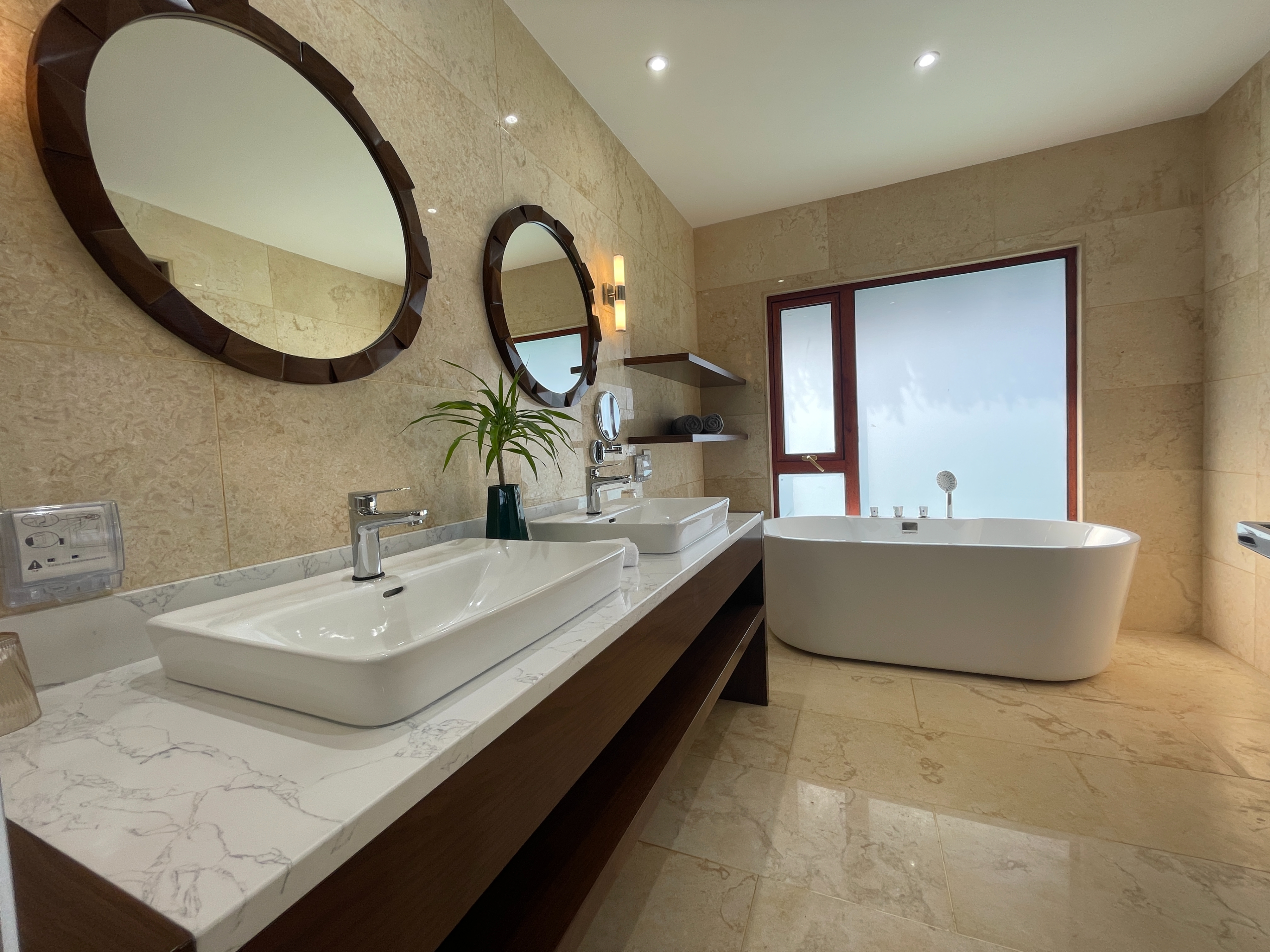 NOOE Maldives Kunaavashi - Bild 4