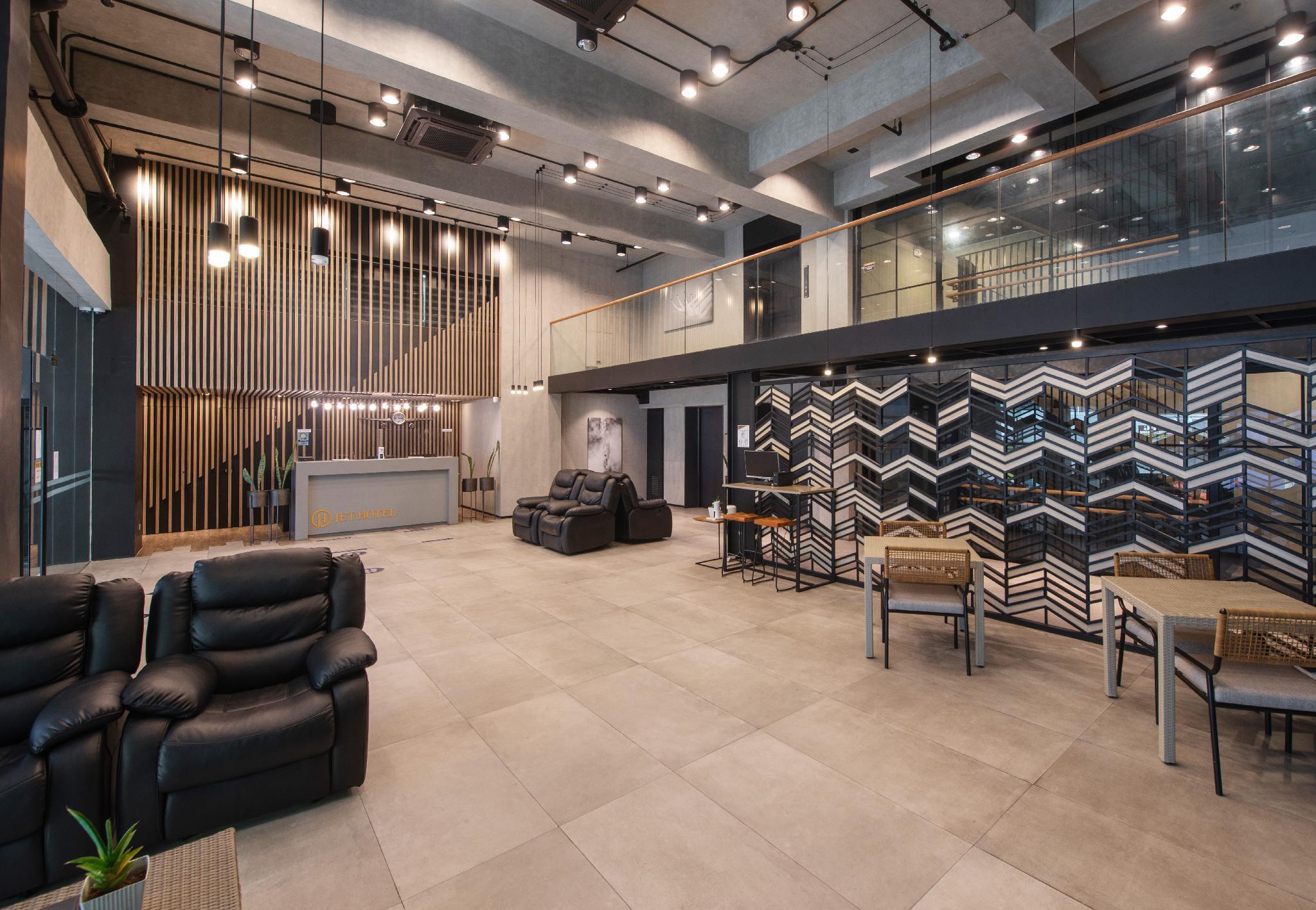 Jet Hotel