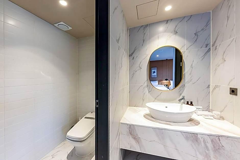 Brown-dot Hotel Ulsan Sincheon