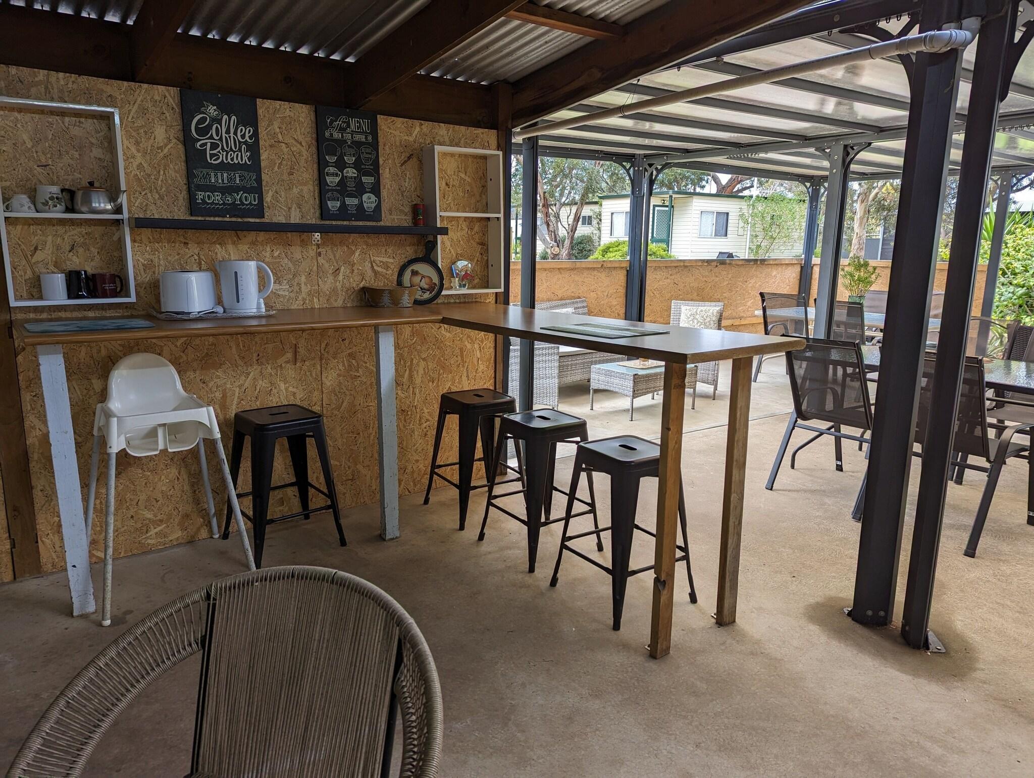 KI Caravan Park ~ Kingscote Tourist Park and Family Units by null