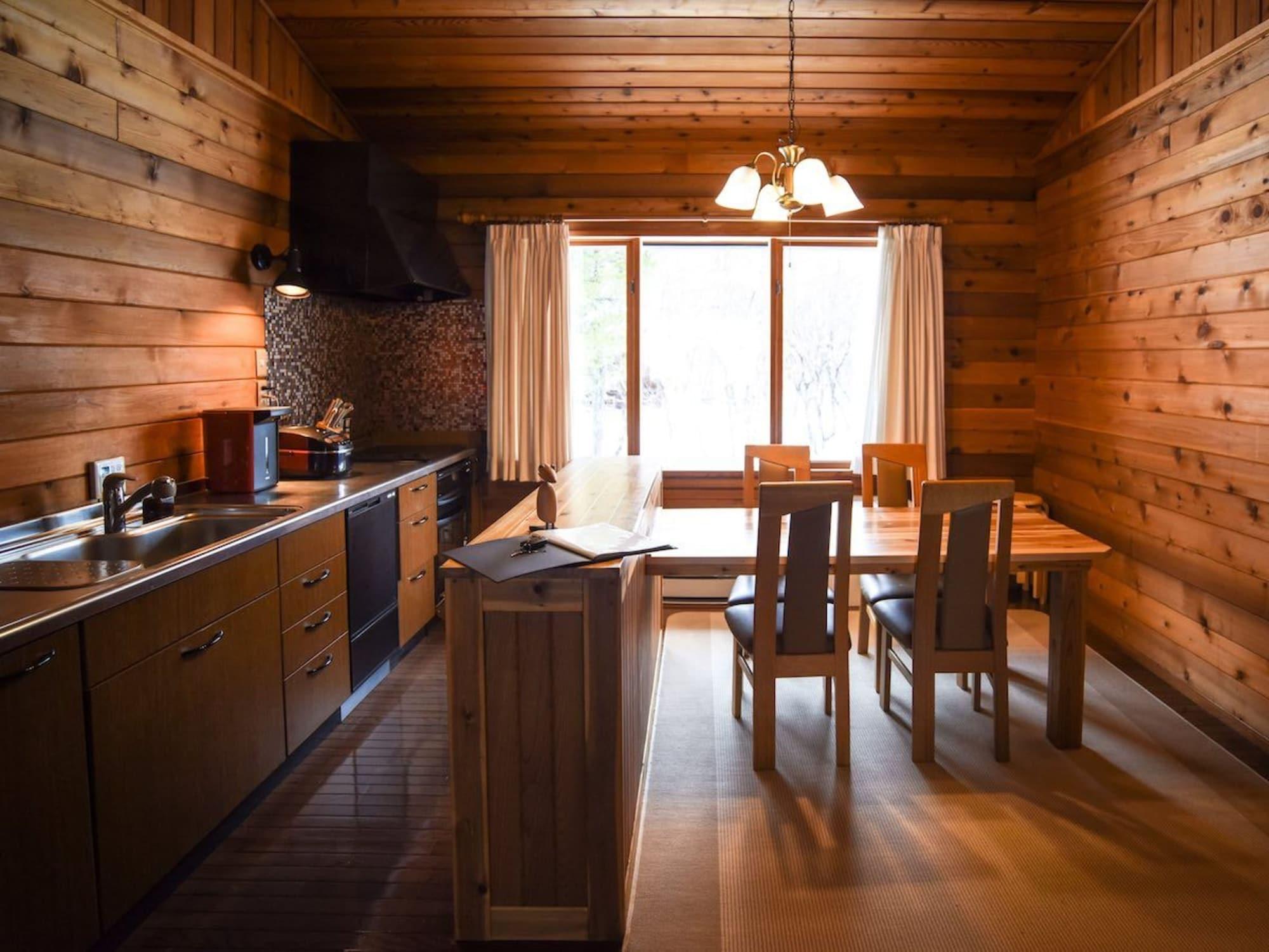 Woodpecker Chalet
