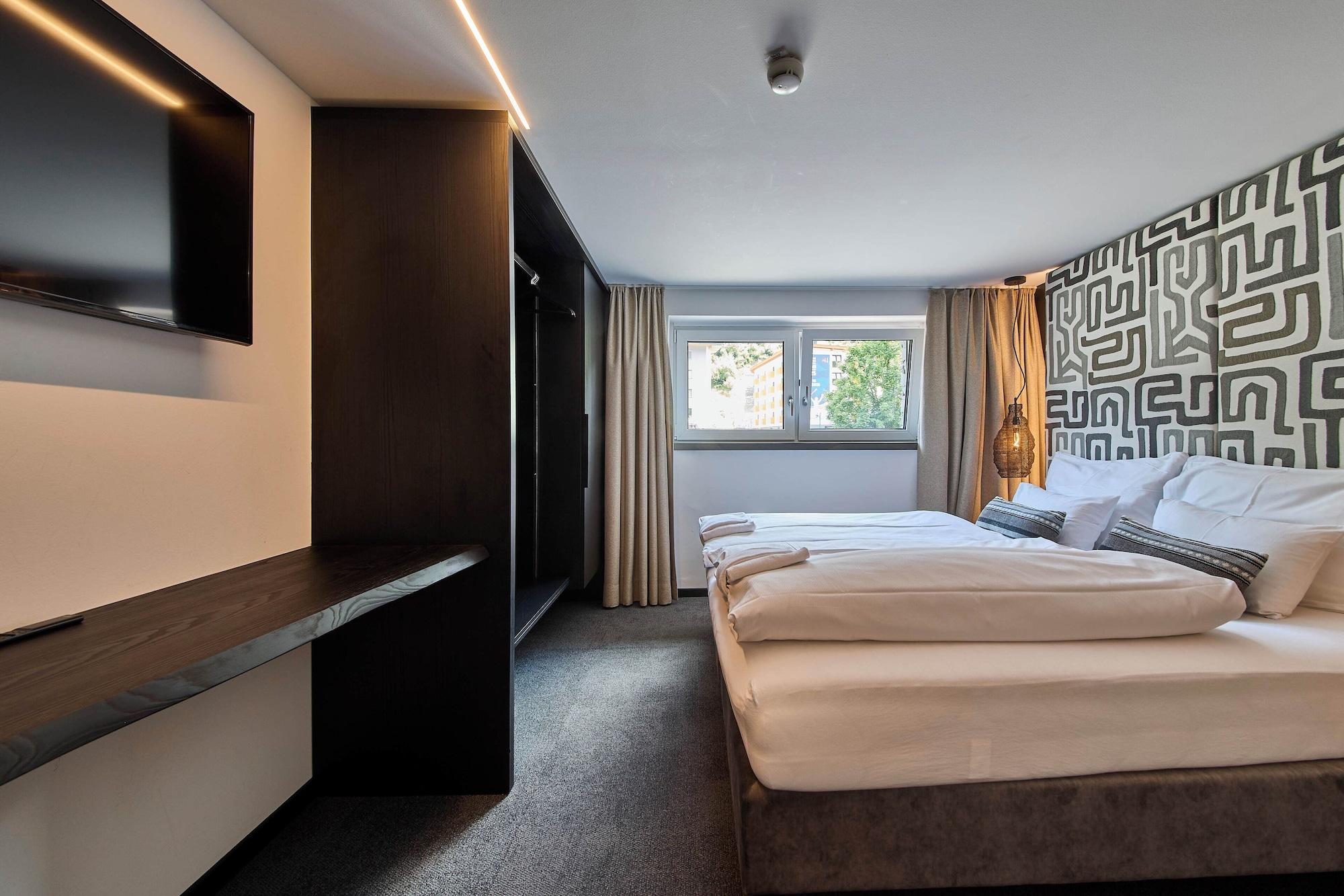 Thepoolhouse Boutique Lodge