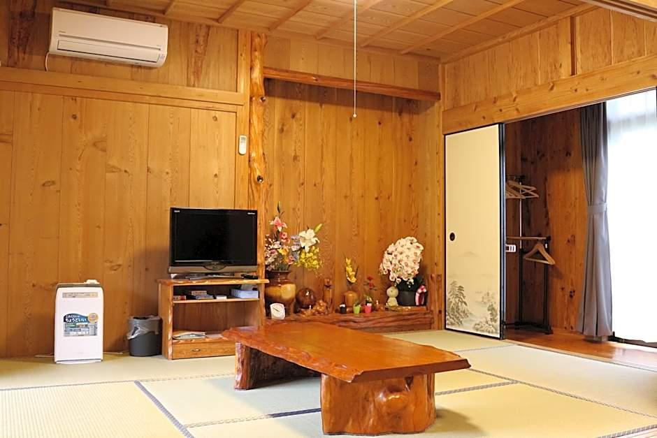 Cottage Yakusugi House