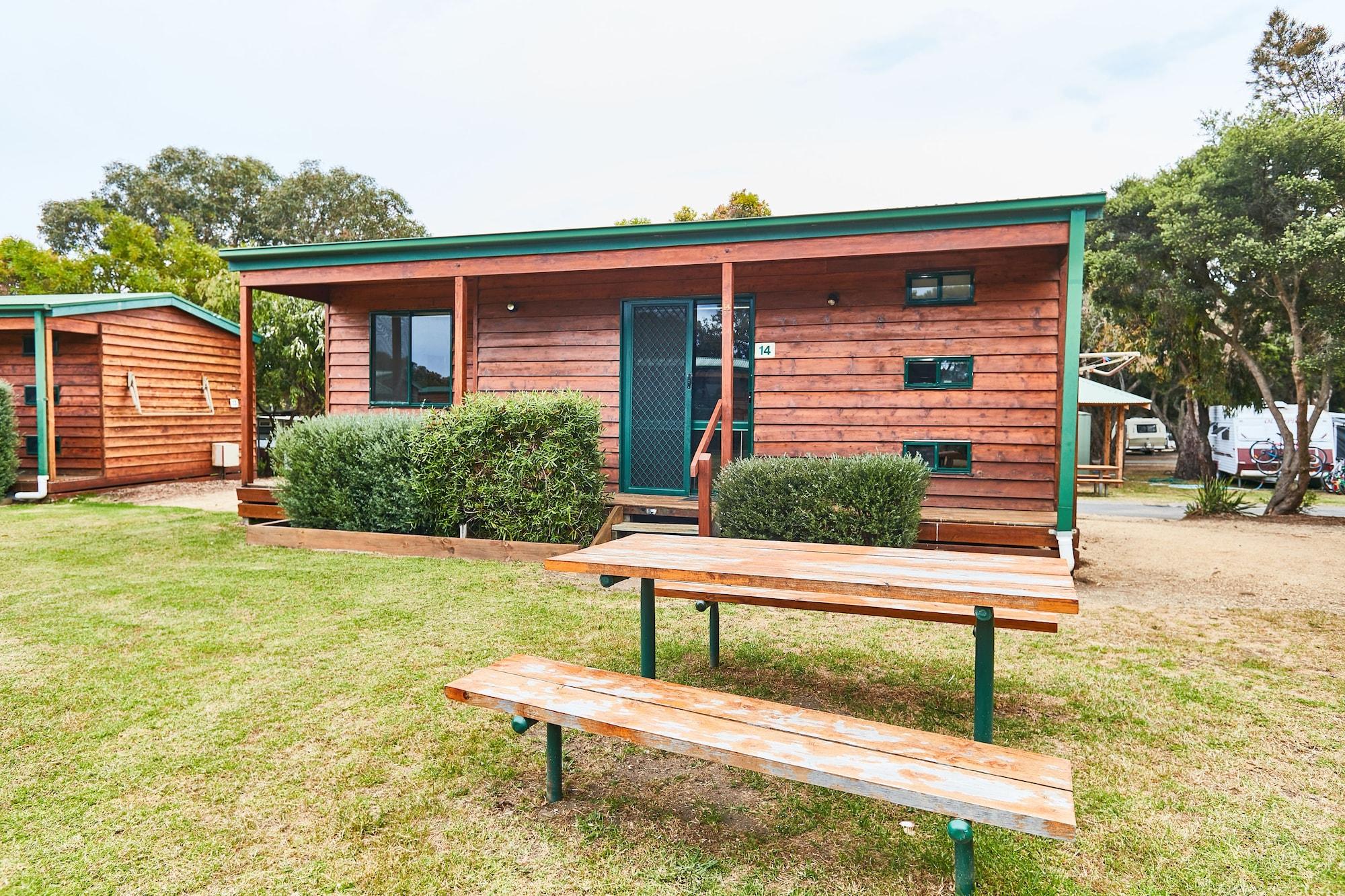 Torquay Foreshore Caravan Park by null