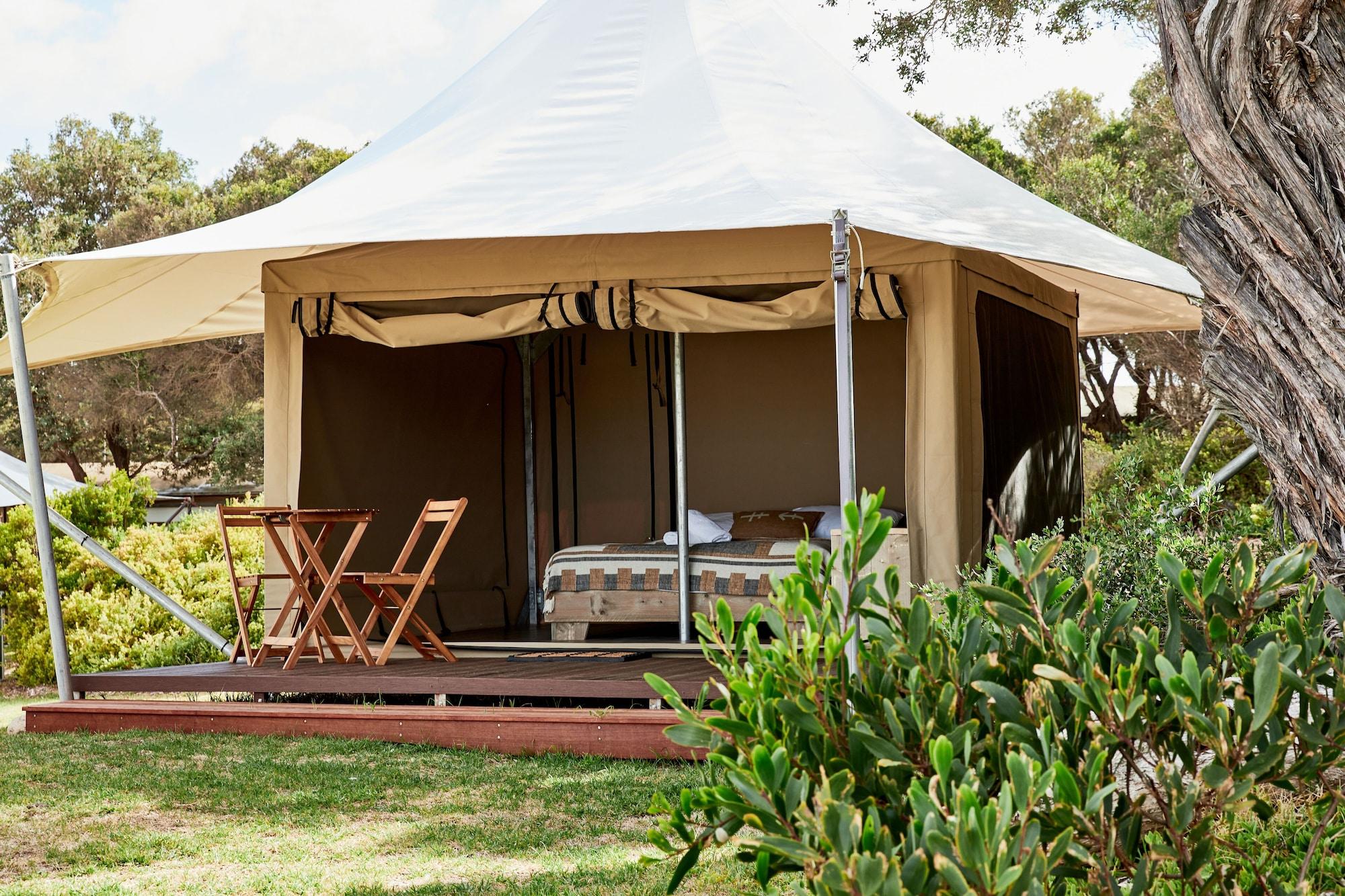 Torquay Foreshore Caravan Park by null