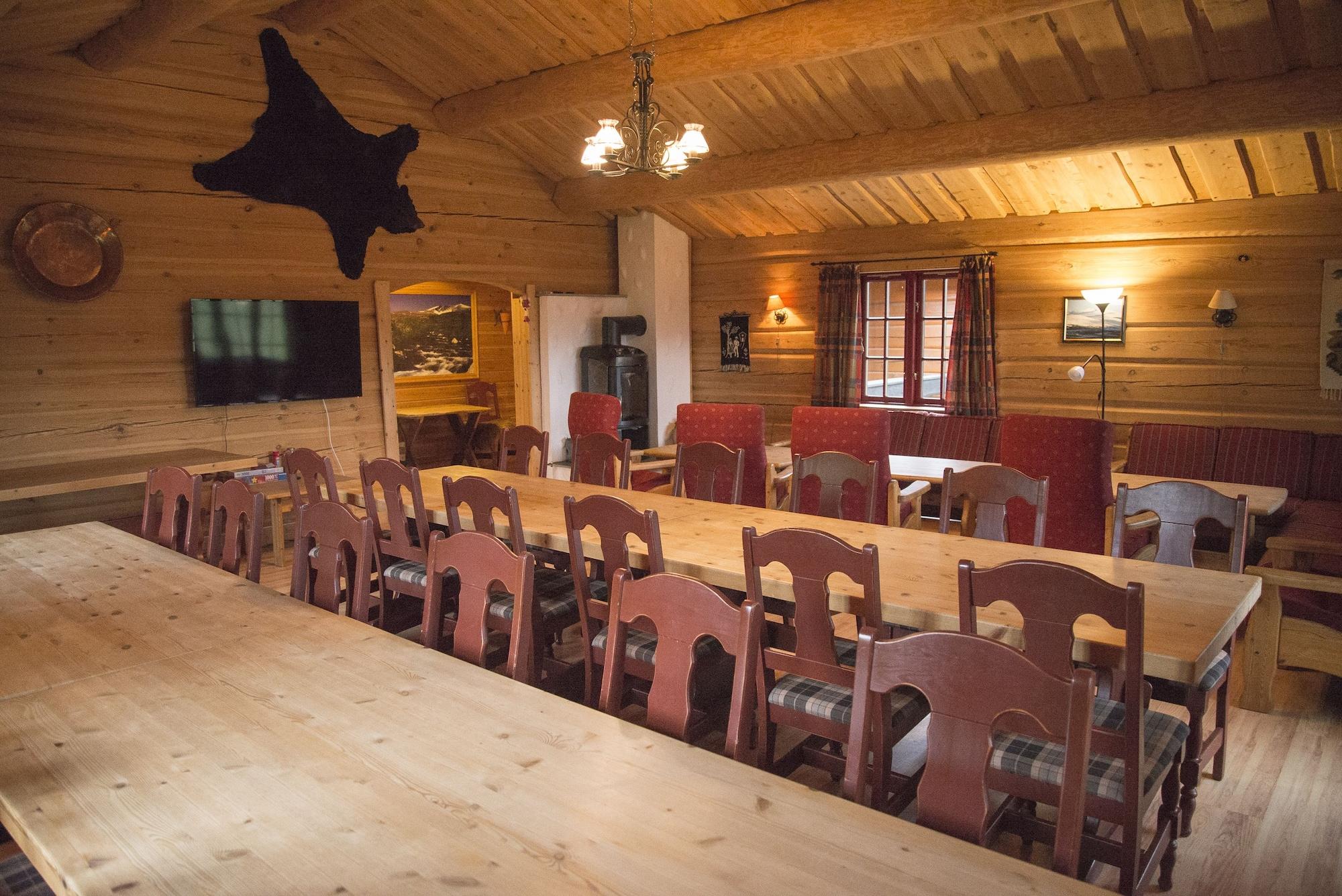 Trolltun Gjestegård by null