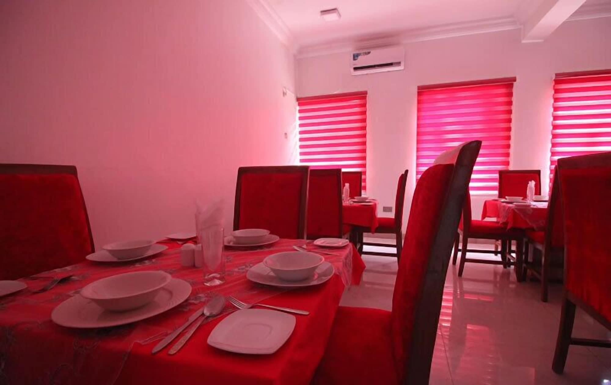 Roses Regency Hotel And Suites