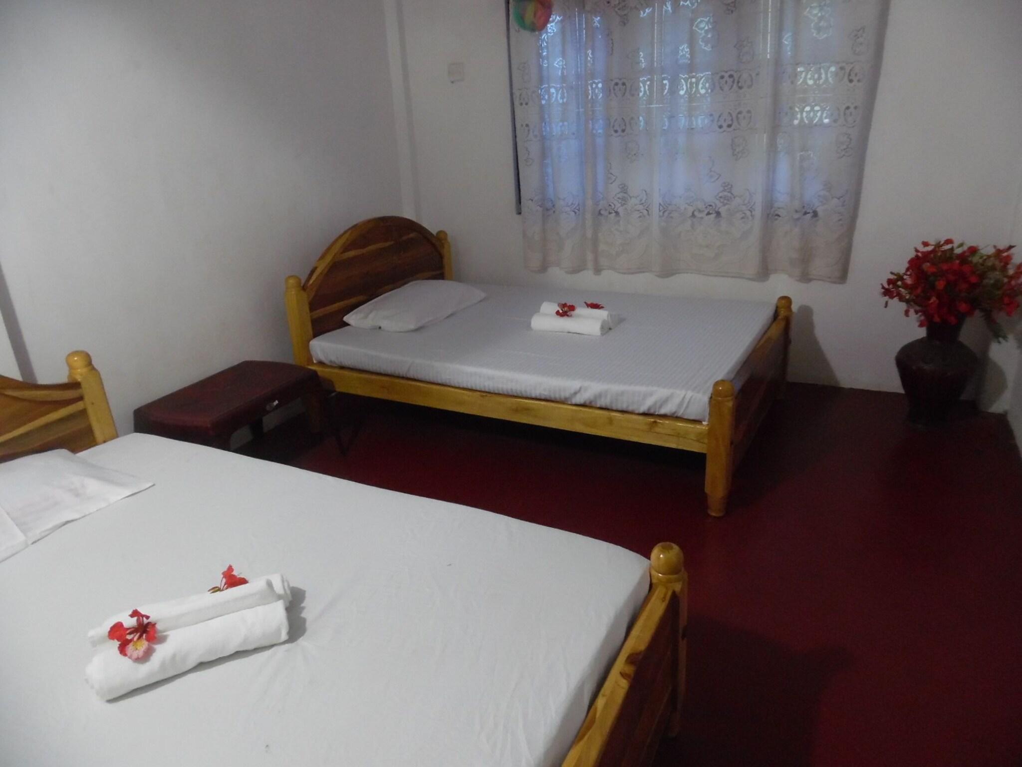 Chambre avec 2 lits