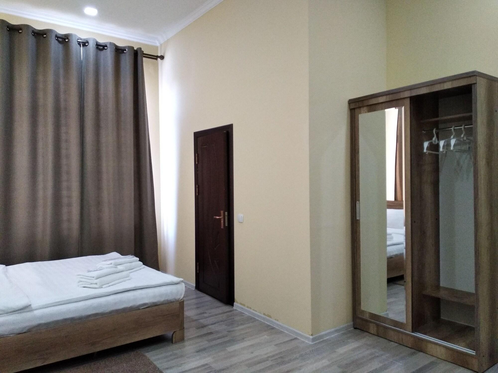 Chinor Garden Hotel