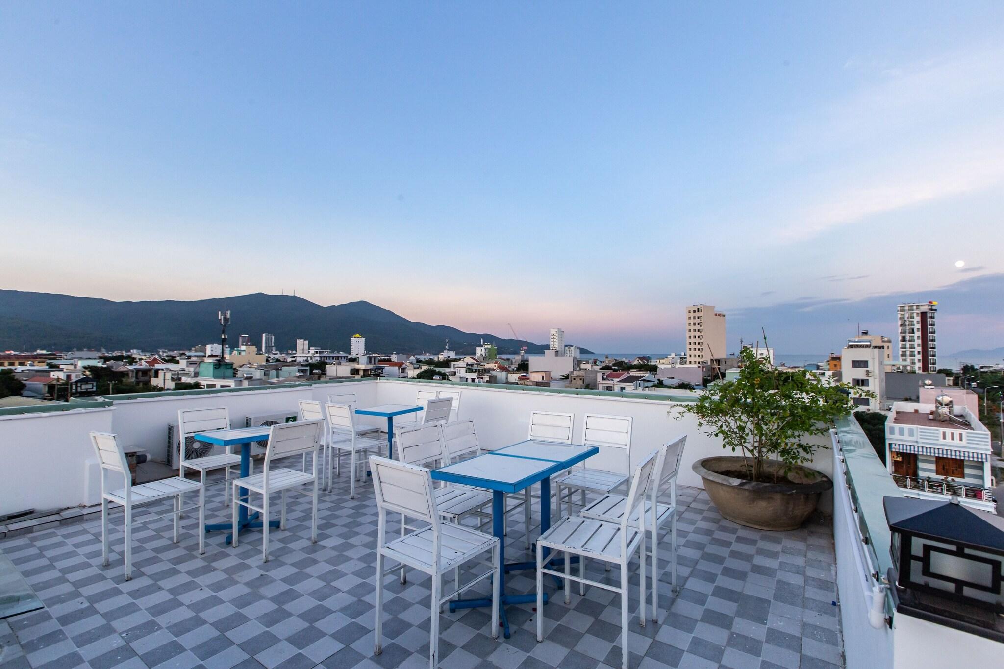 Seashine Apartment