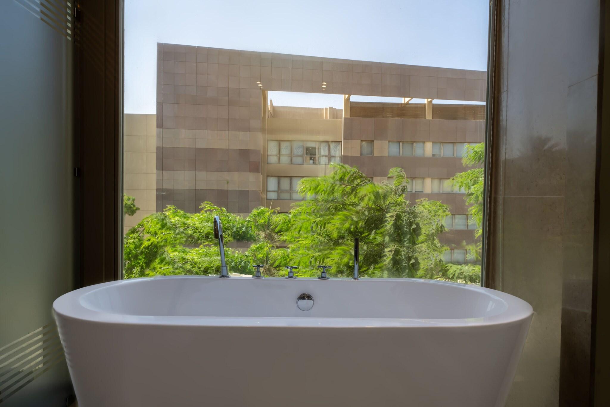 Hyatt Regency Cairo West by null