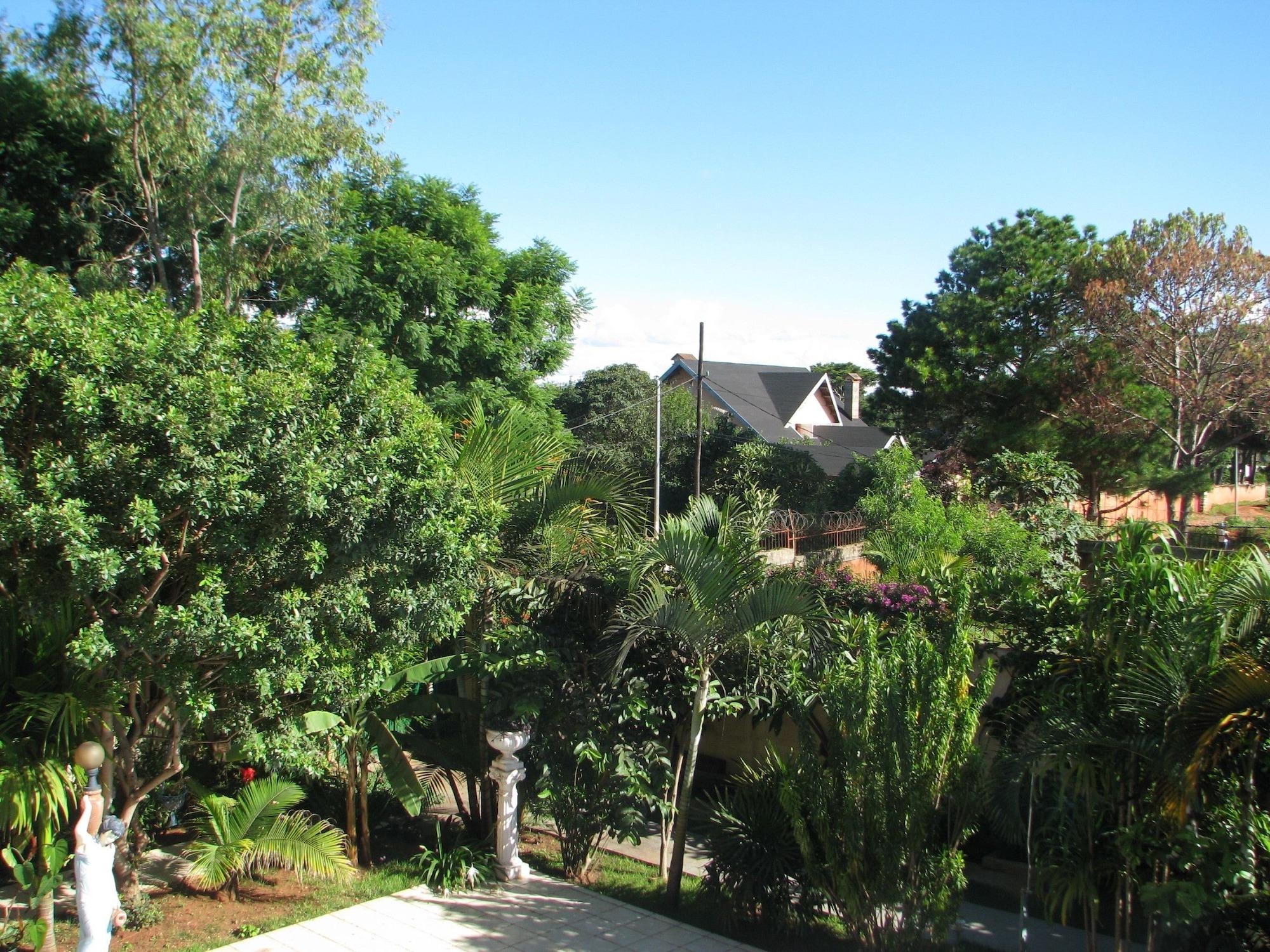 Avamada Lodge by null