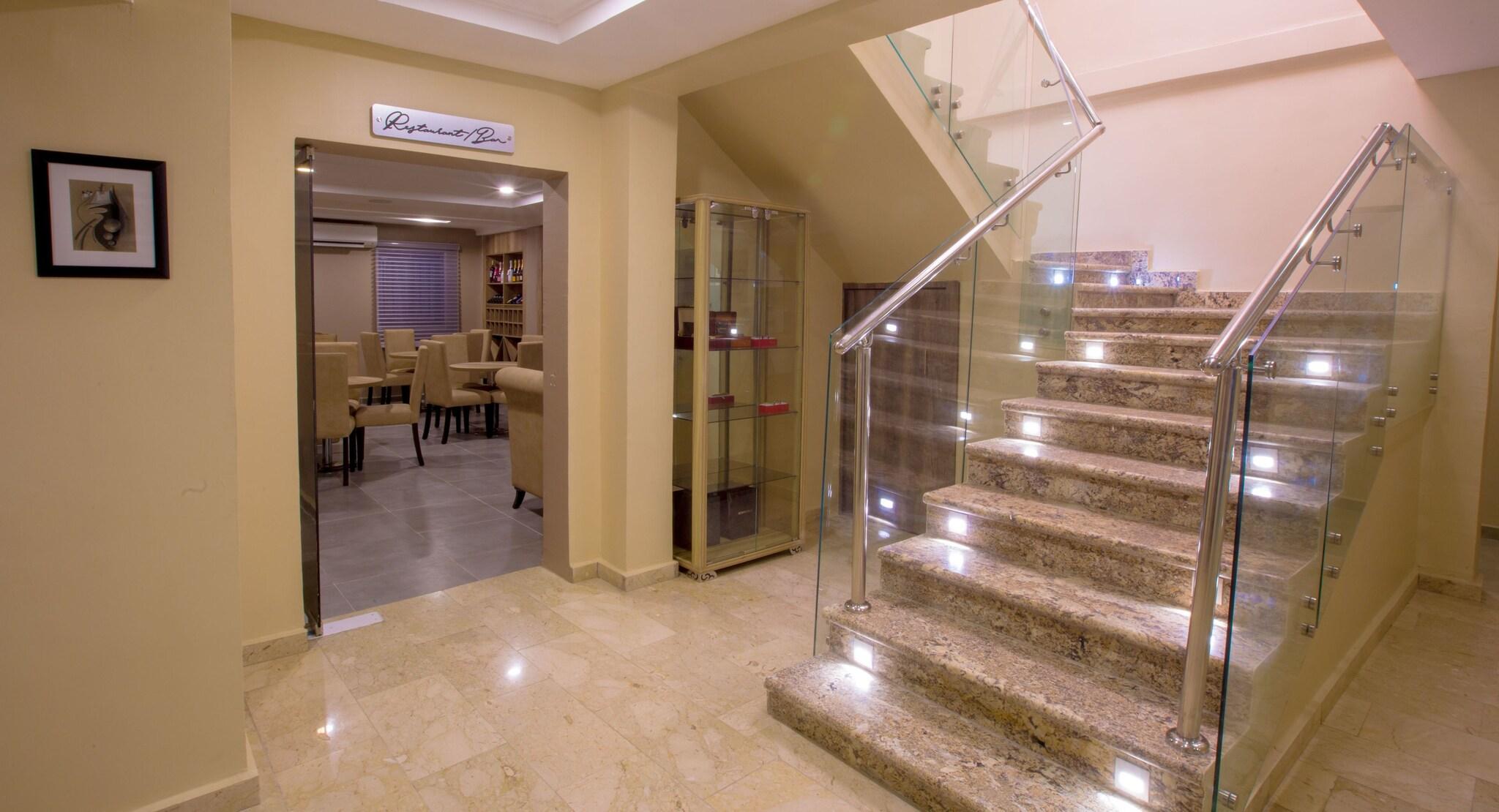 Ivana Suites