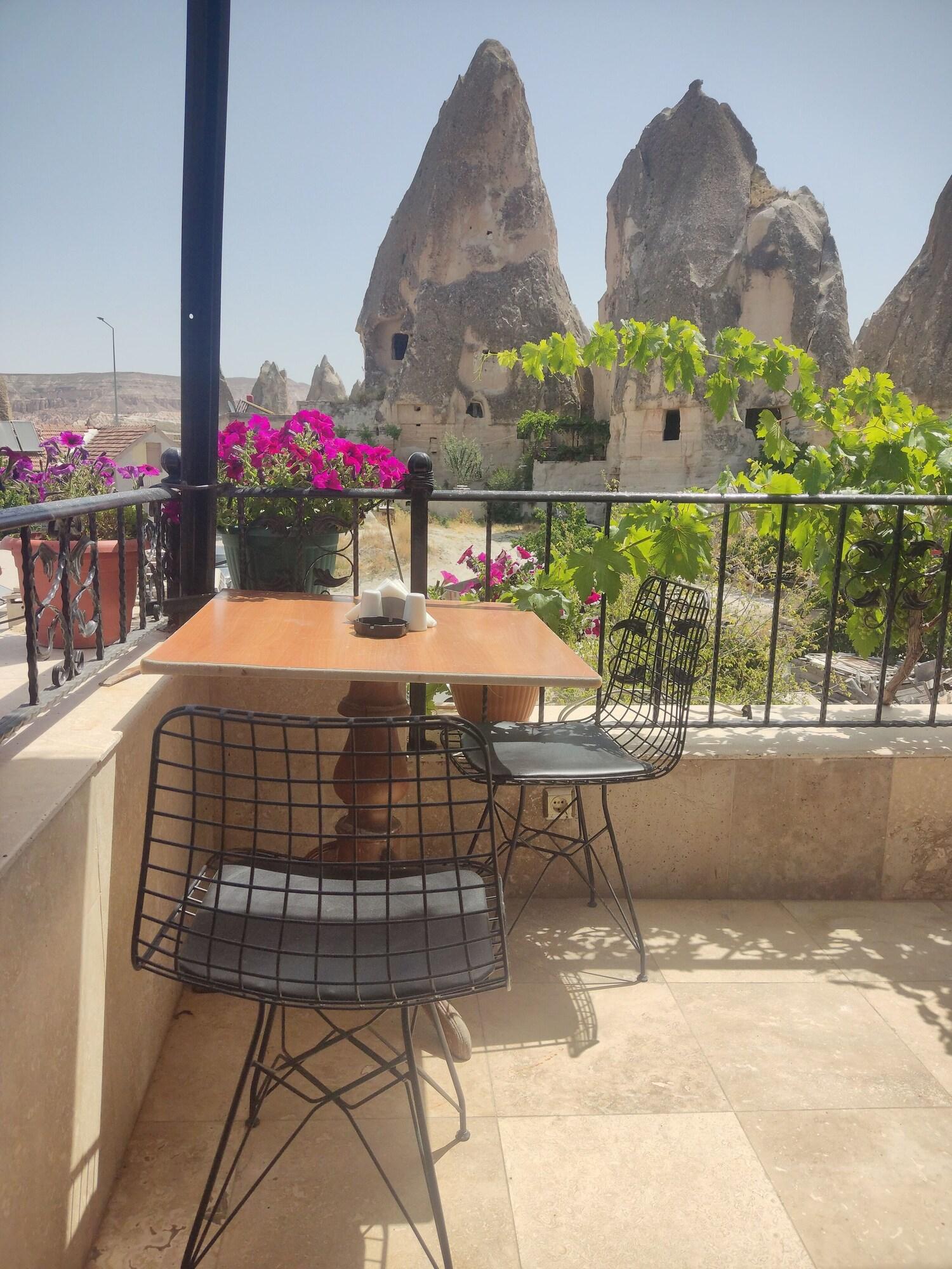 Terrace 2, Luwian Stone House, Nevşehir
