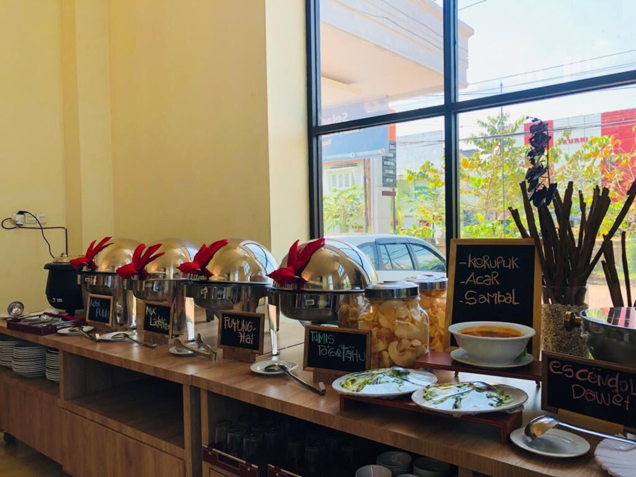 Votel Kartika Abadi Hotel Madiun