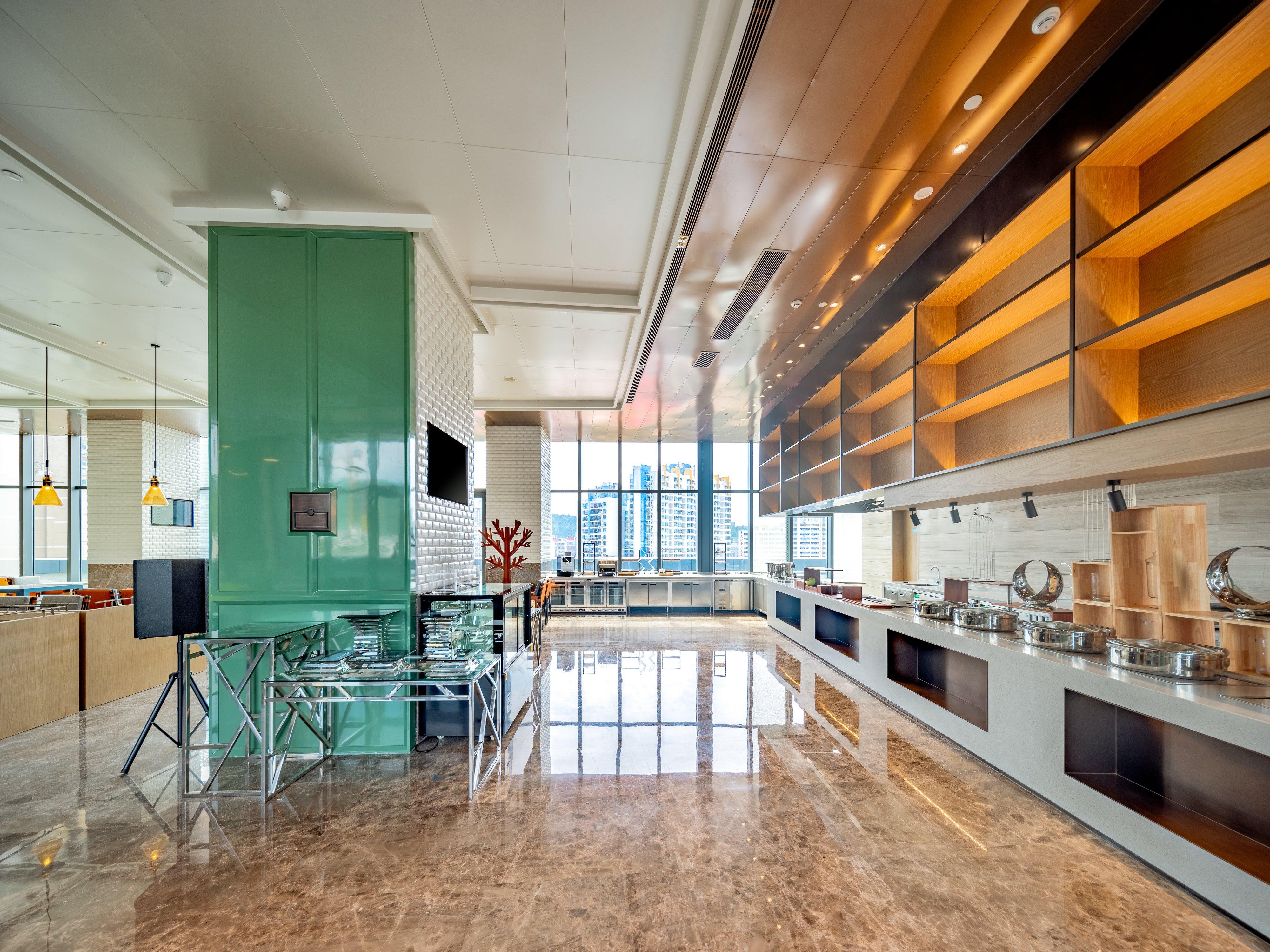 Holiday Inn Zhuhai City Center