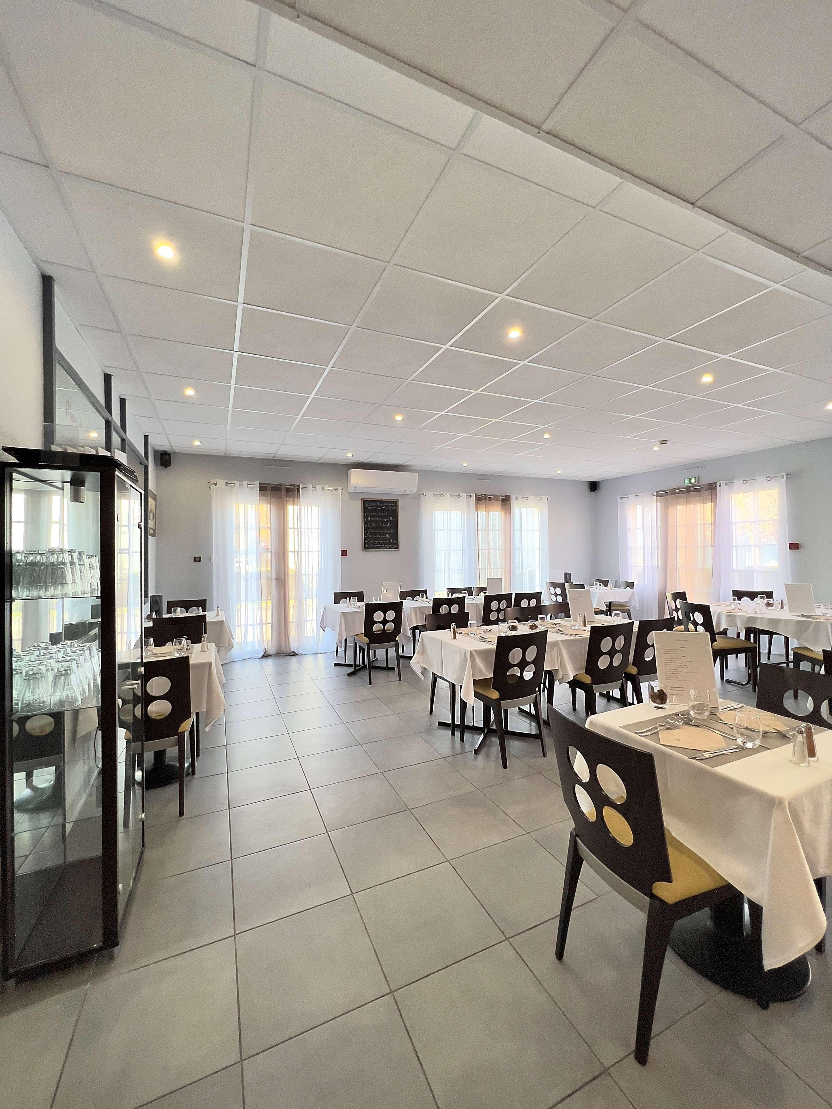 Kyriad Direct Reims Bezannes