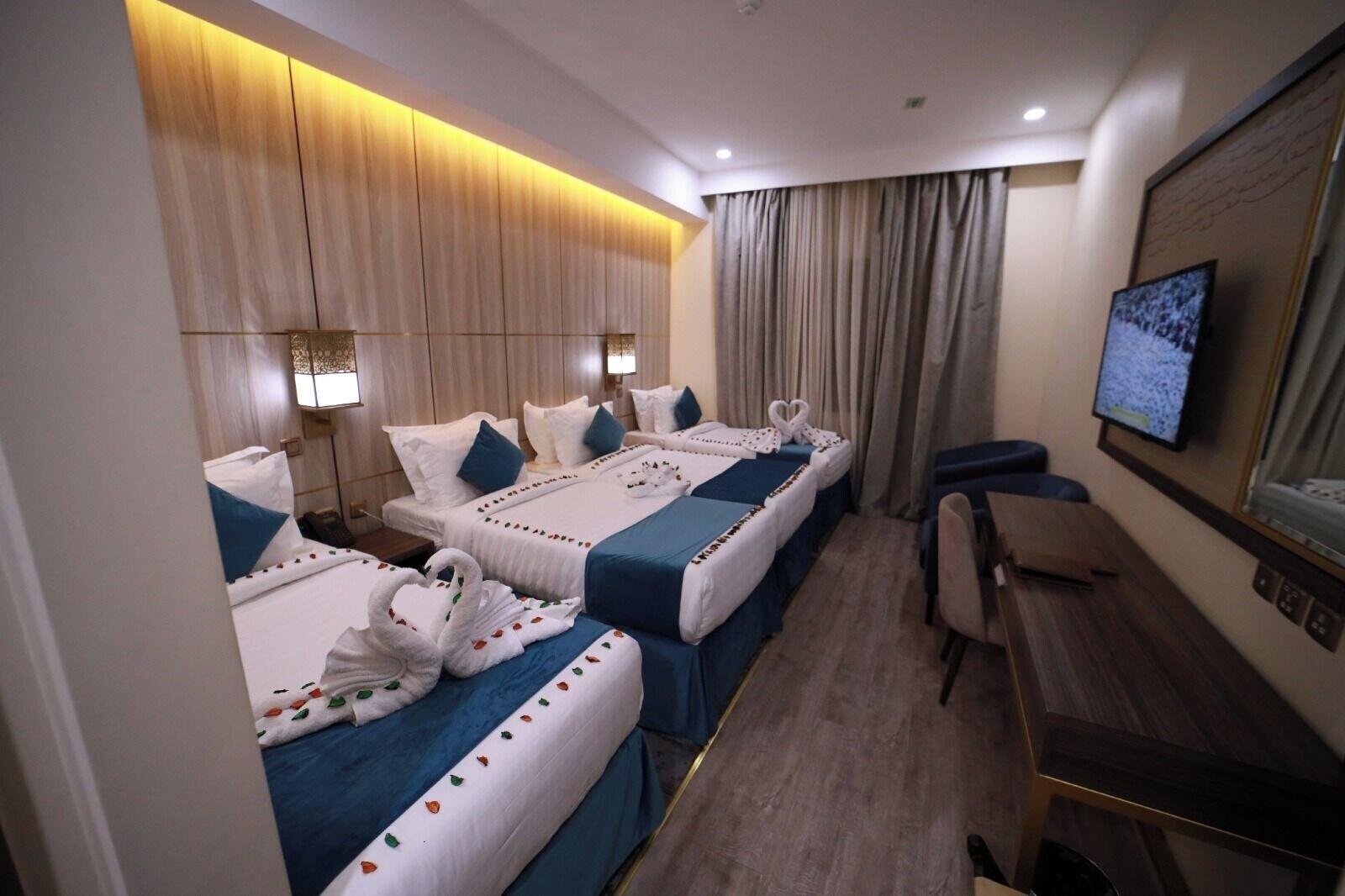 Quad room