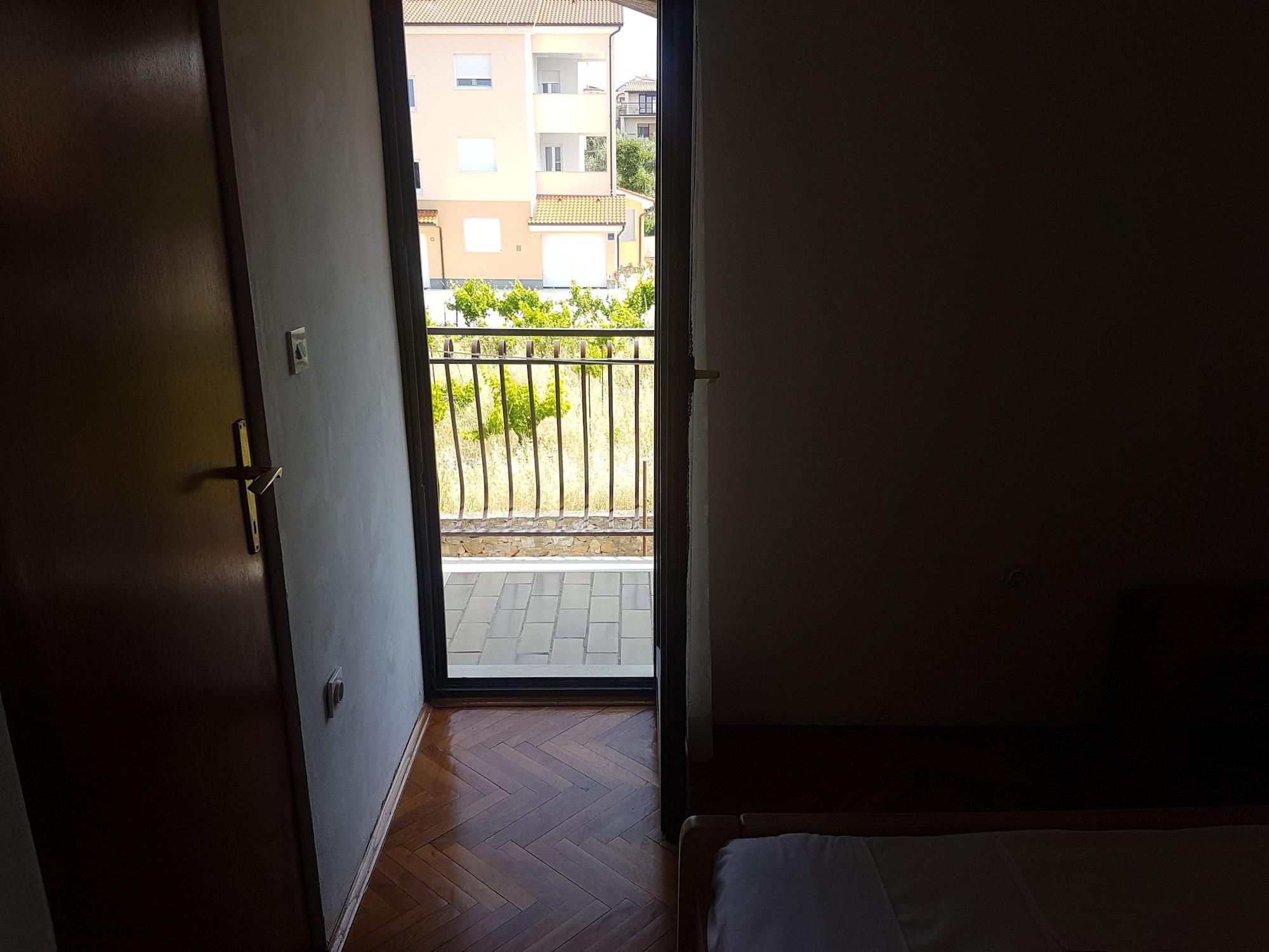 Apartments Zova