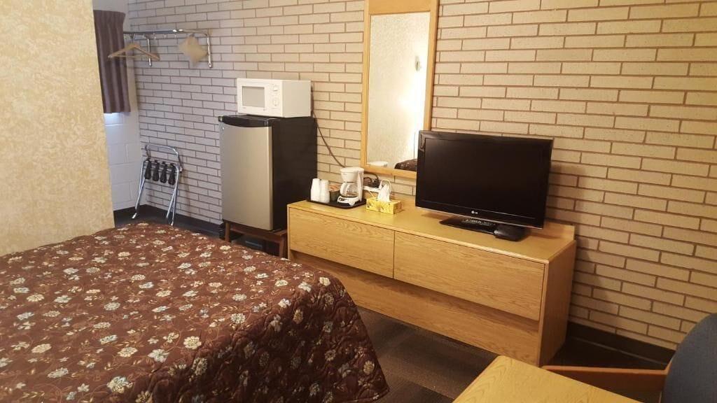Safari Inn Motel Swift Current by null