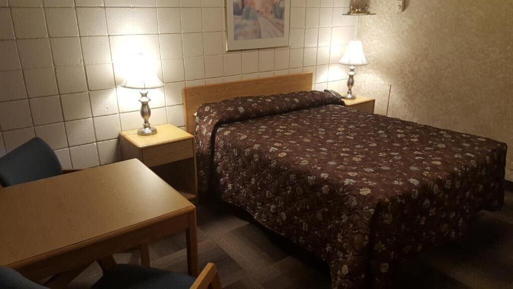 Safari Inn Motel Swift Current by null