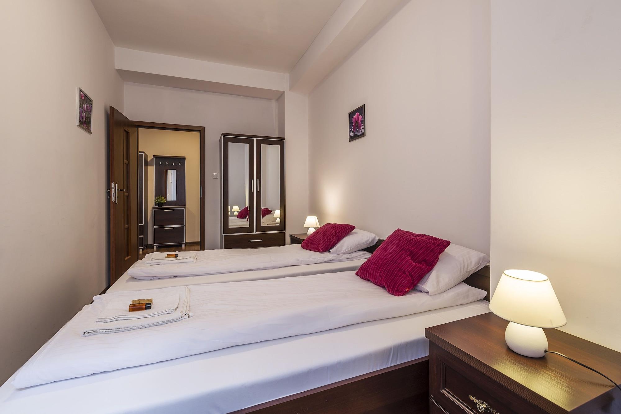 Galeria Italiana Apartments