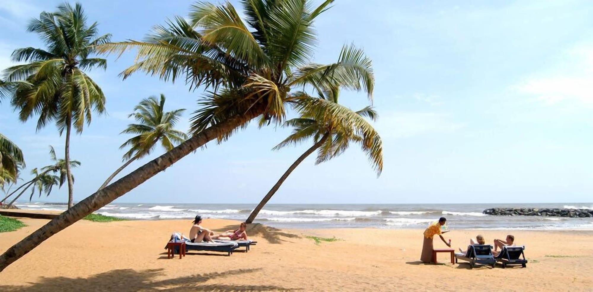 Exterior & Views 1, Asix Hotel, Trincomalee Town and Gravets