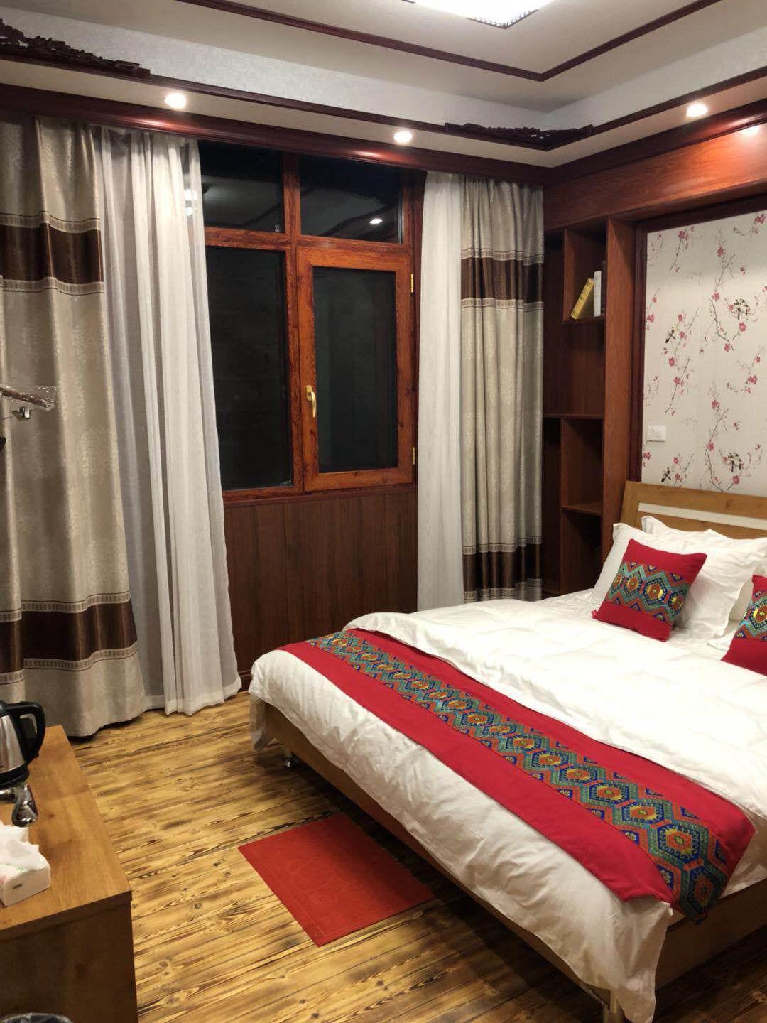 Room 3, Li Sen Hotel Resort, Enshi Tujia and Miao